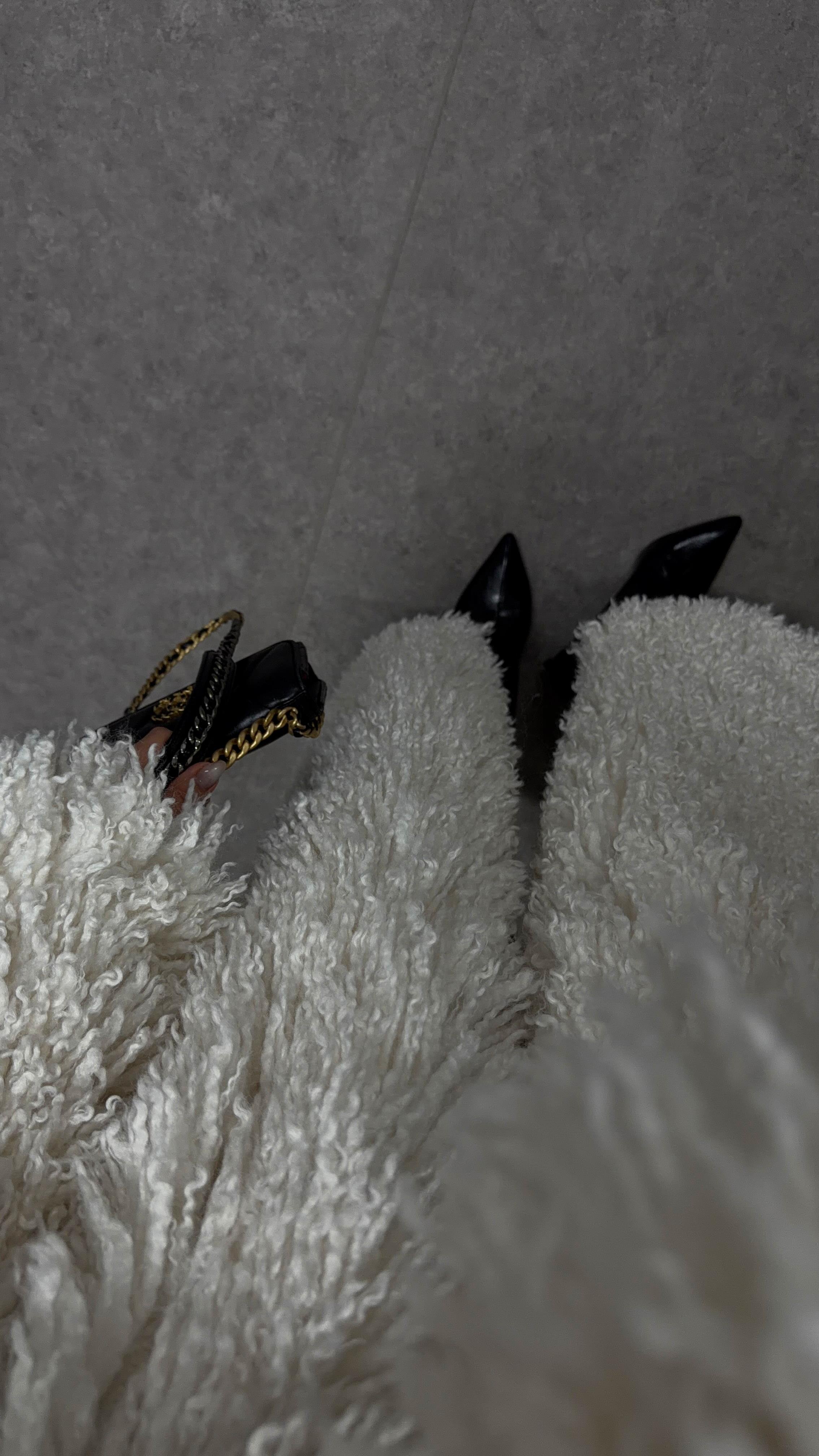 Kıvırcık Tüylü Maxi Kürk