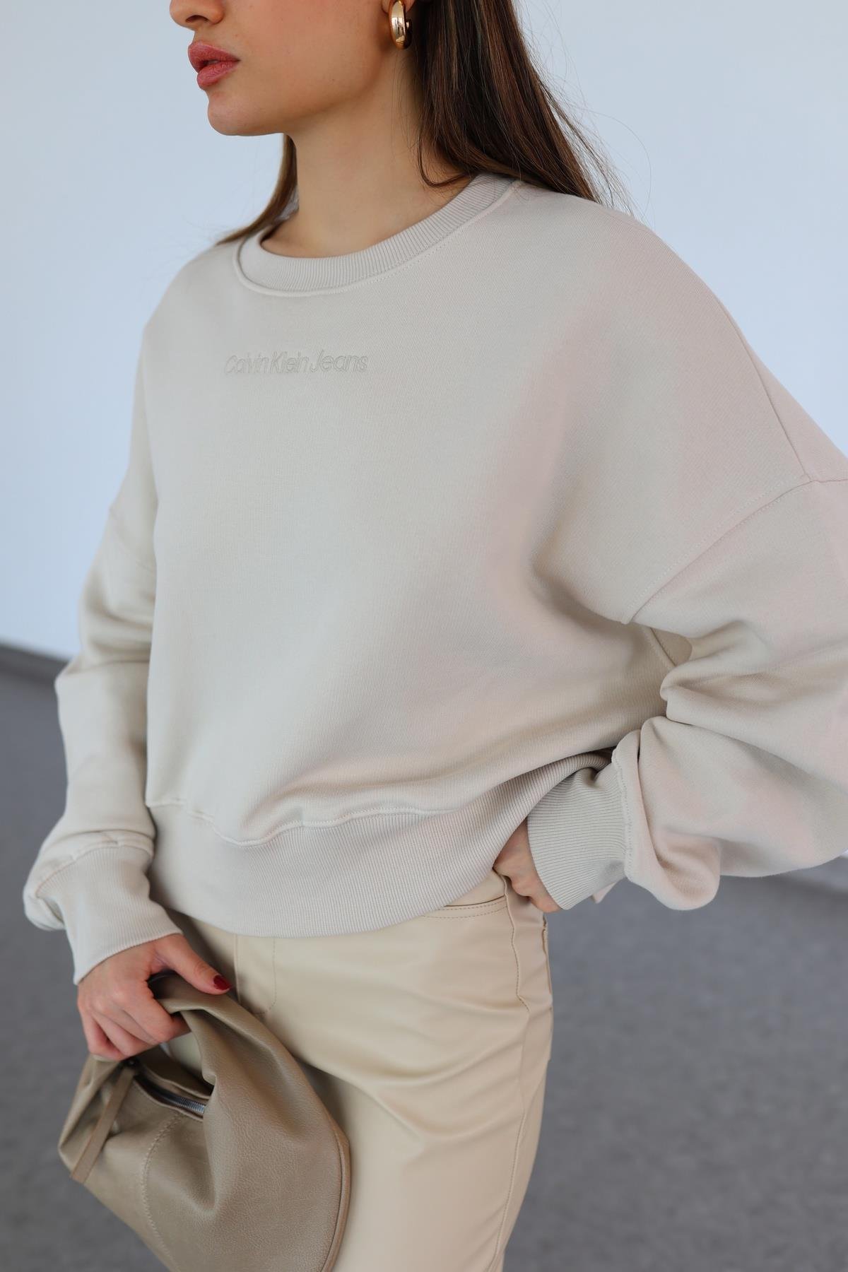 Kle Nude Sweat