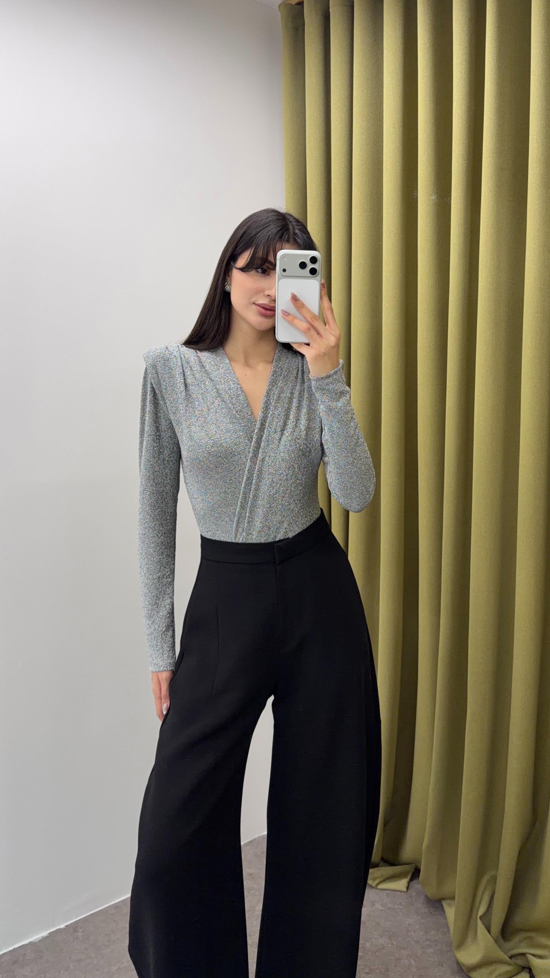 Kruvaze Simli Gümüş Bodysuit