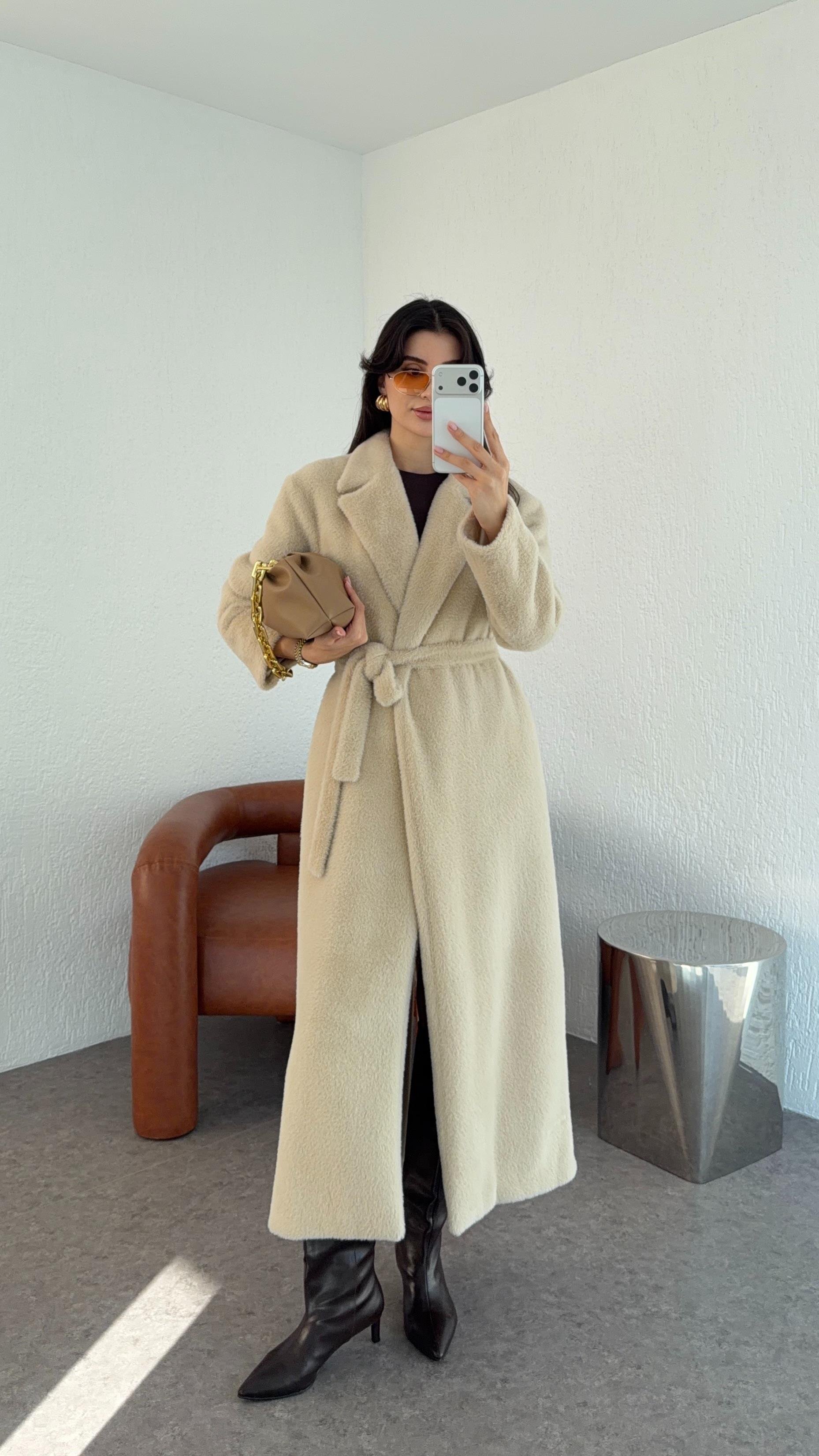 Kuşaklı Premium Krem Uzun Kürk