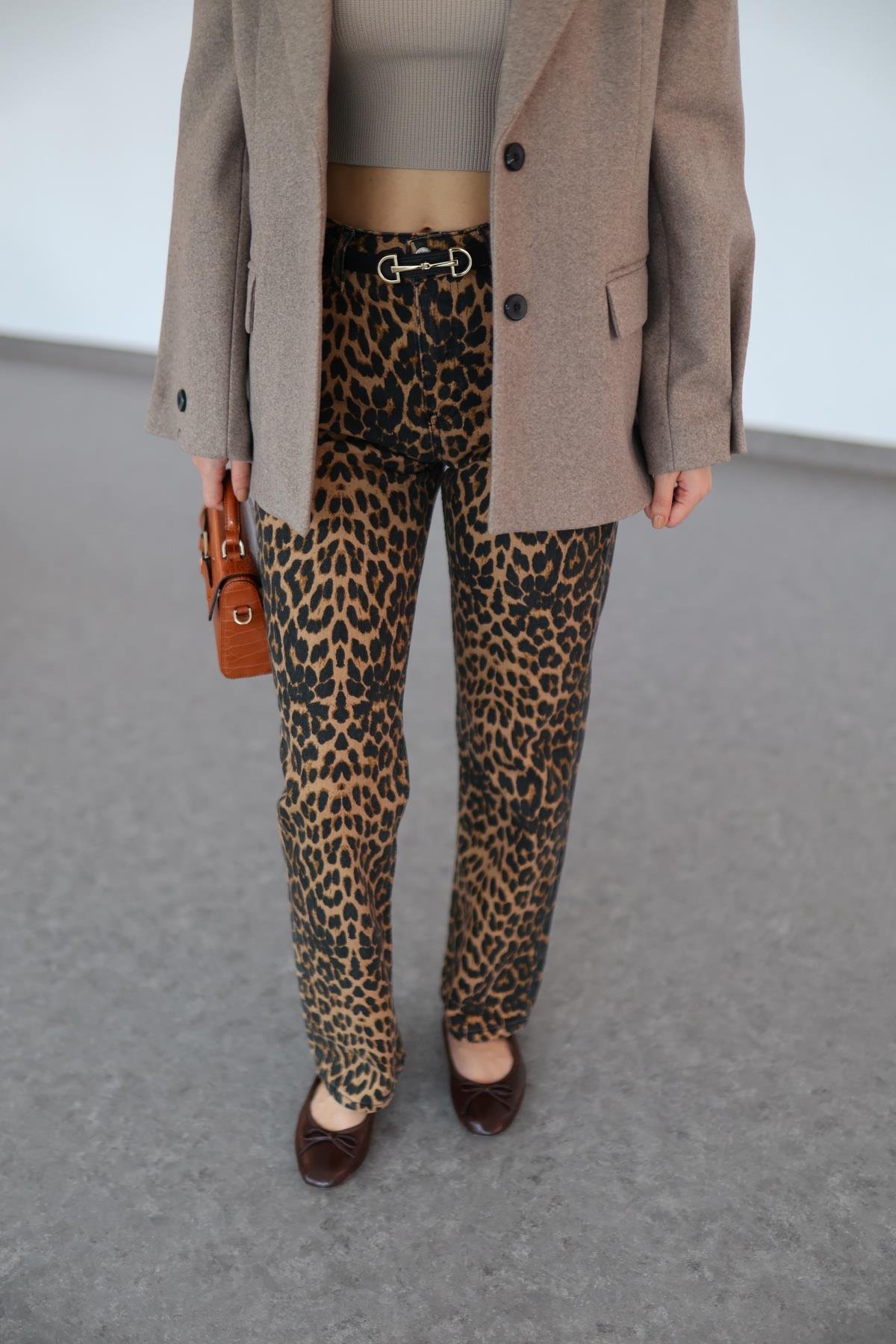 Leopar Straight Jean