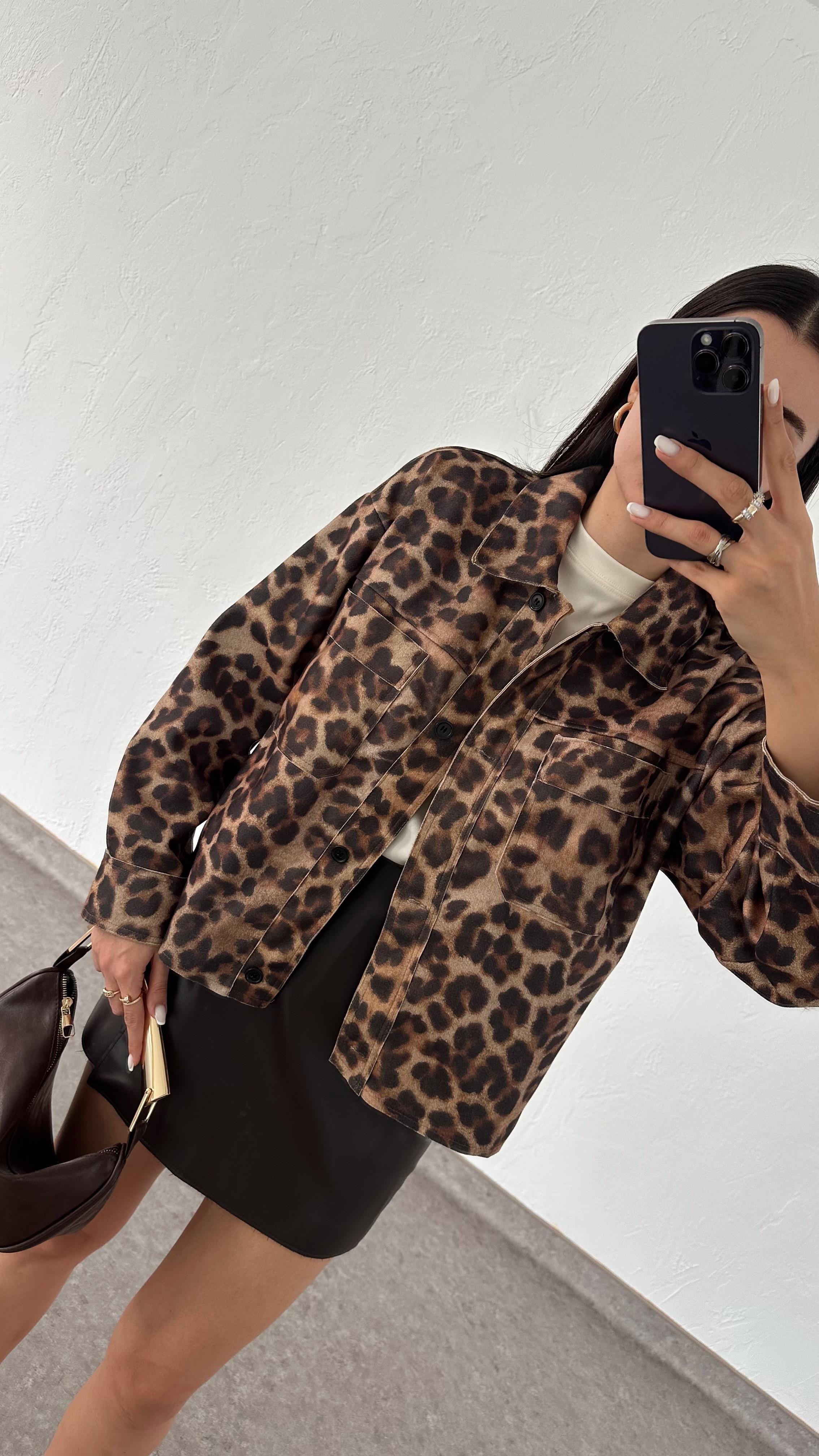 Leopar Süet Ceket