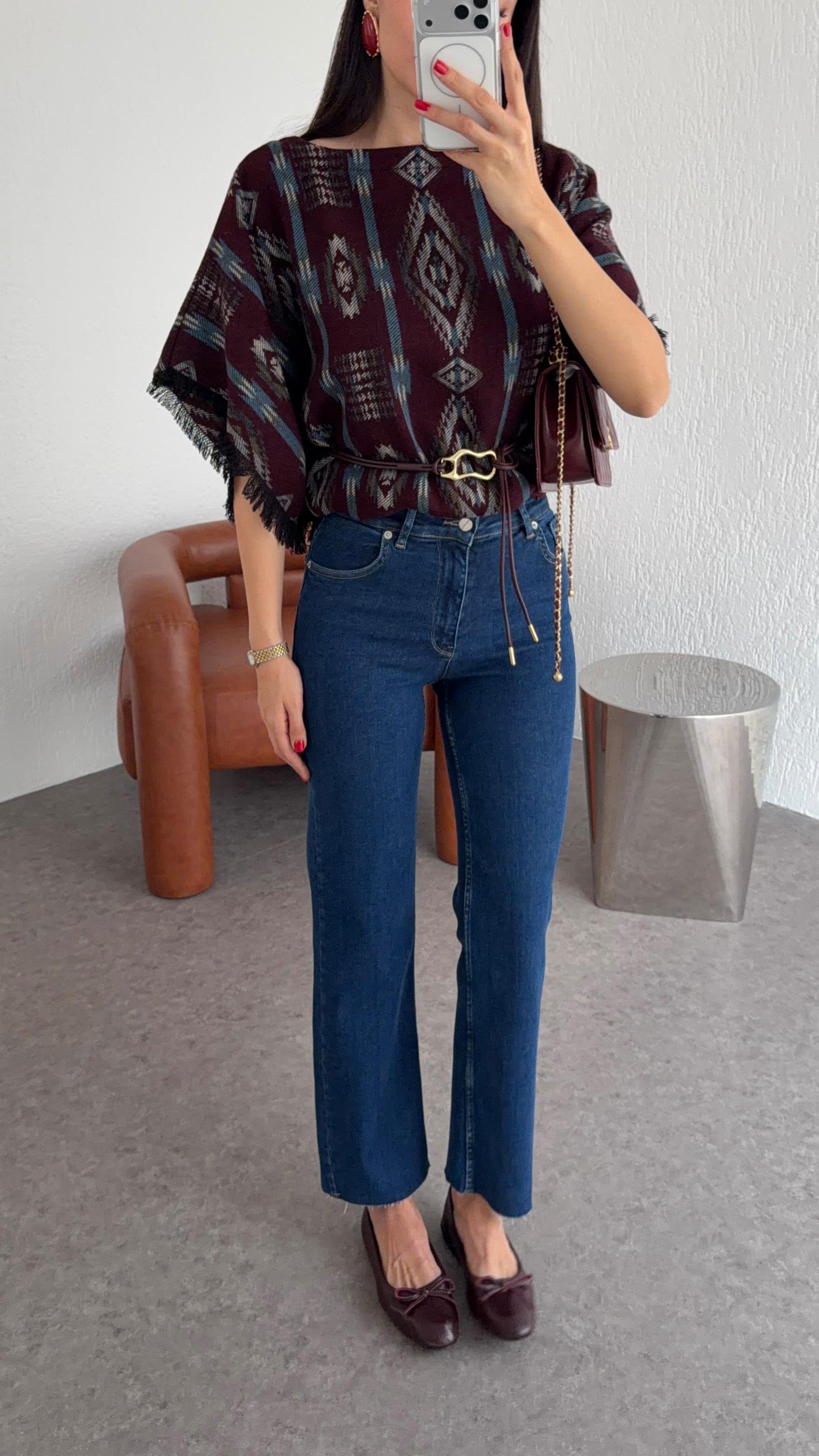 Likralı Kesik Paça Koyu Jean