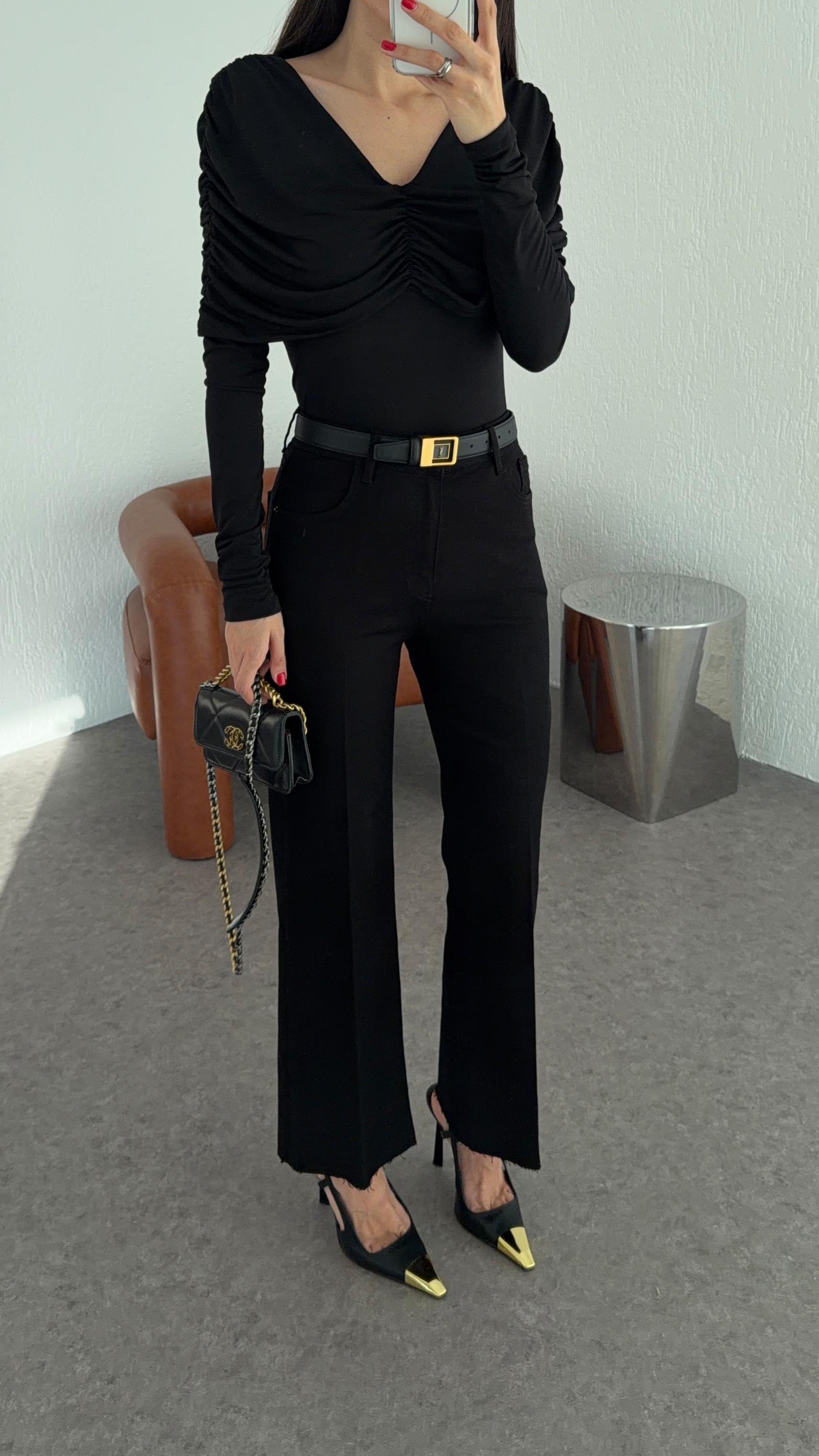 Likralı Siyah Flare Jean
