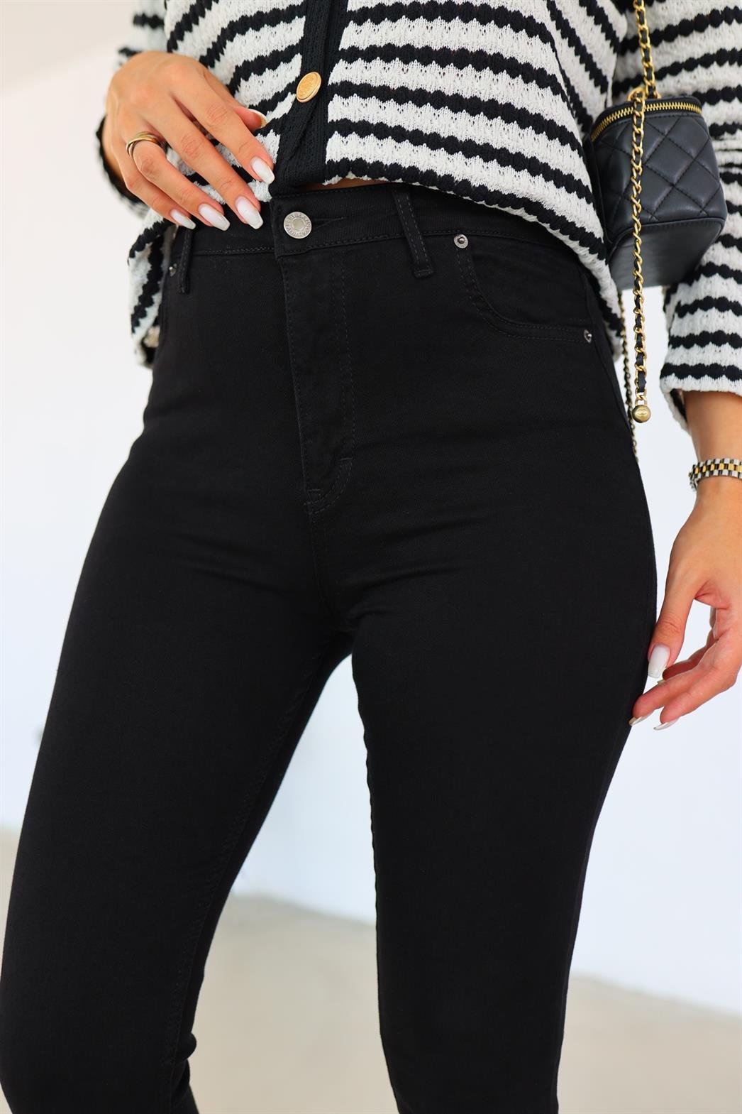 Likralı Siyah Skinny Jean
