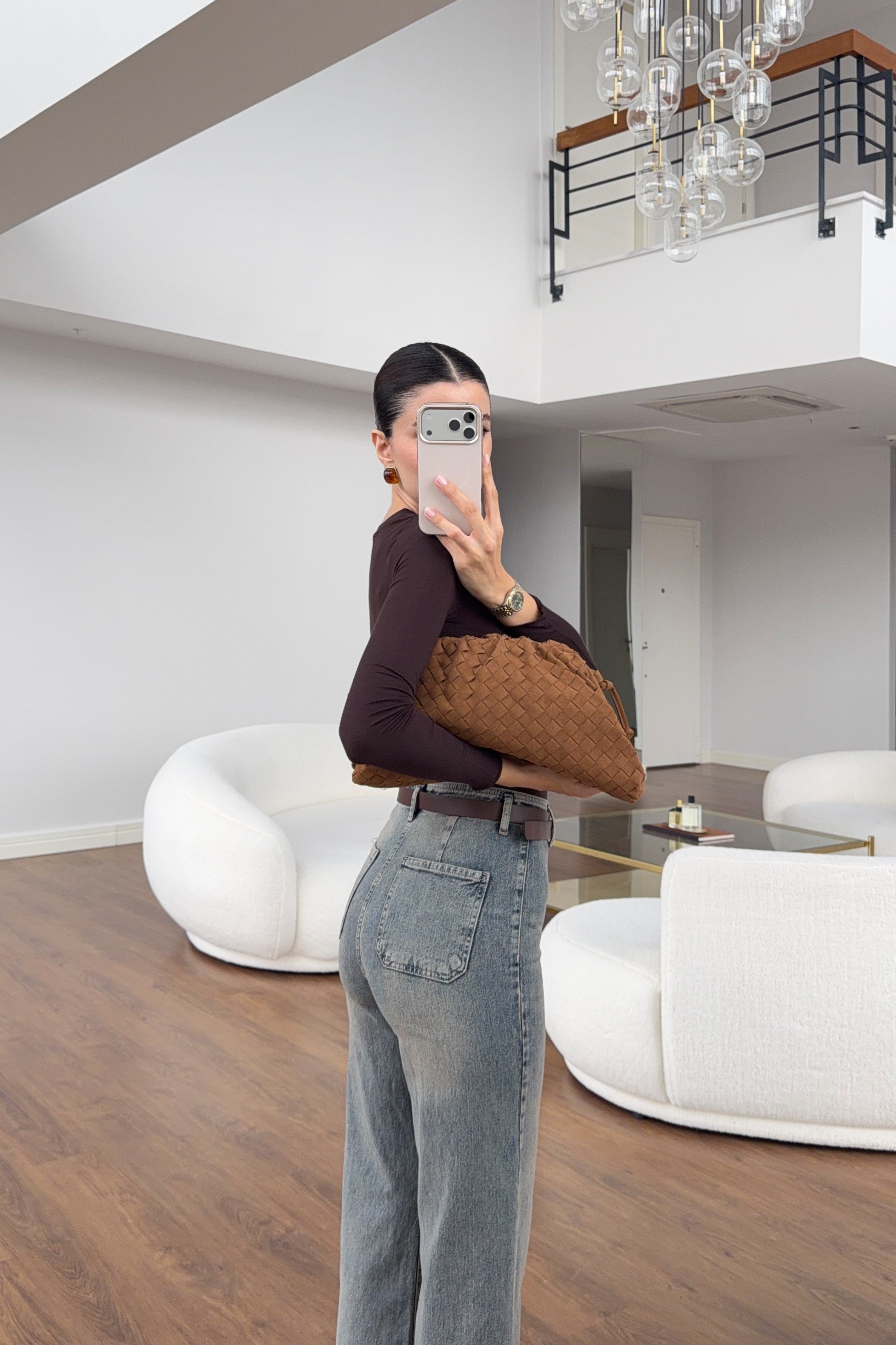 Mavi Yıkamalı Kemerli Fit Jean