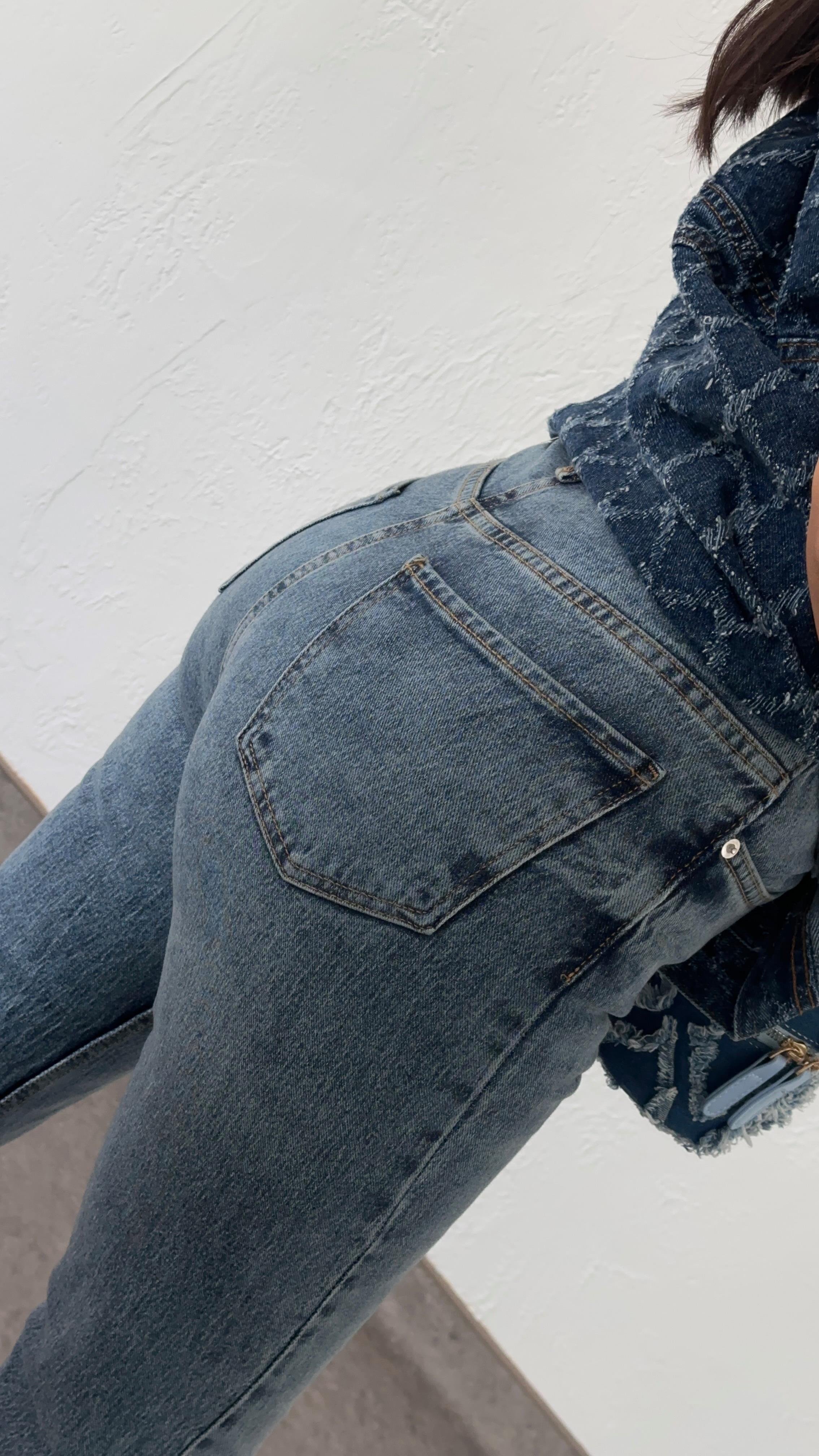 Minimal Likralı Açık Mavi Boyfit Jean
