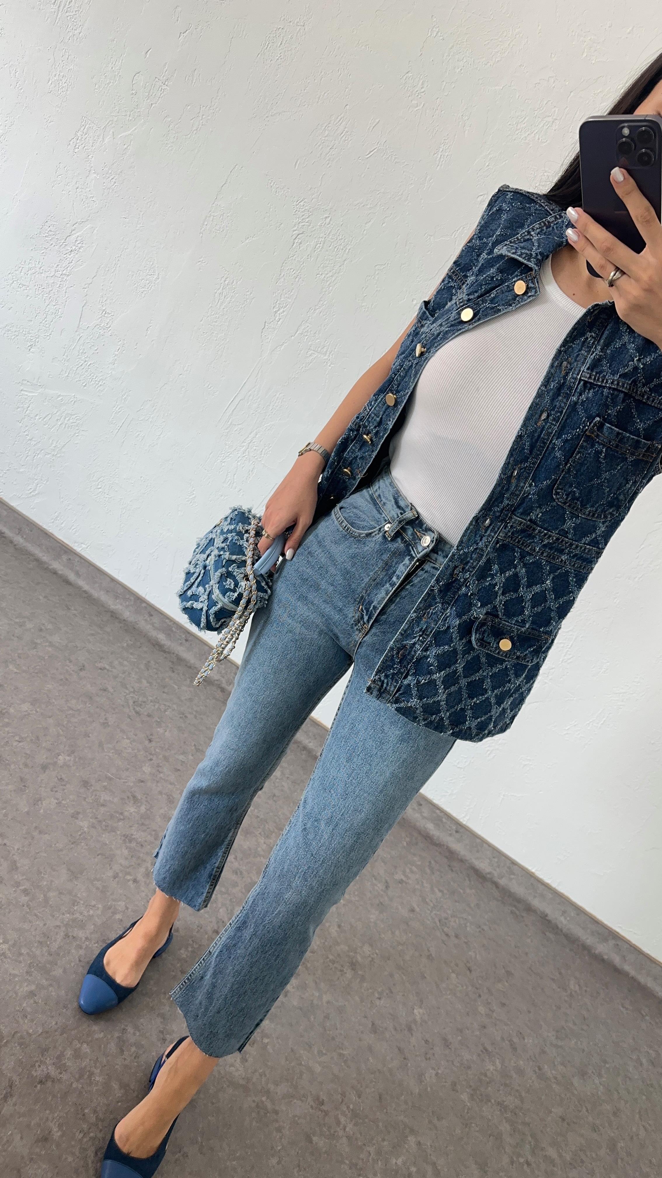 Minimal Likralı Açık Mavi Boyfit Jean