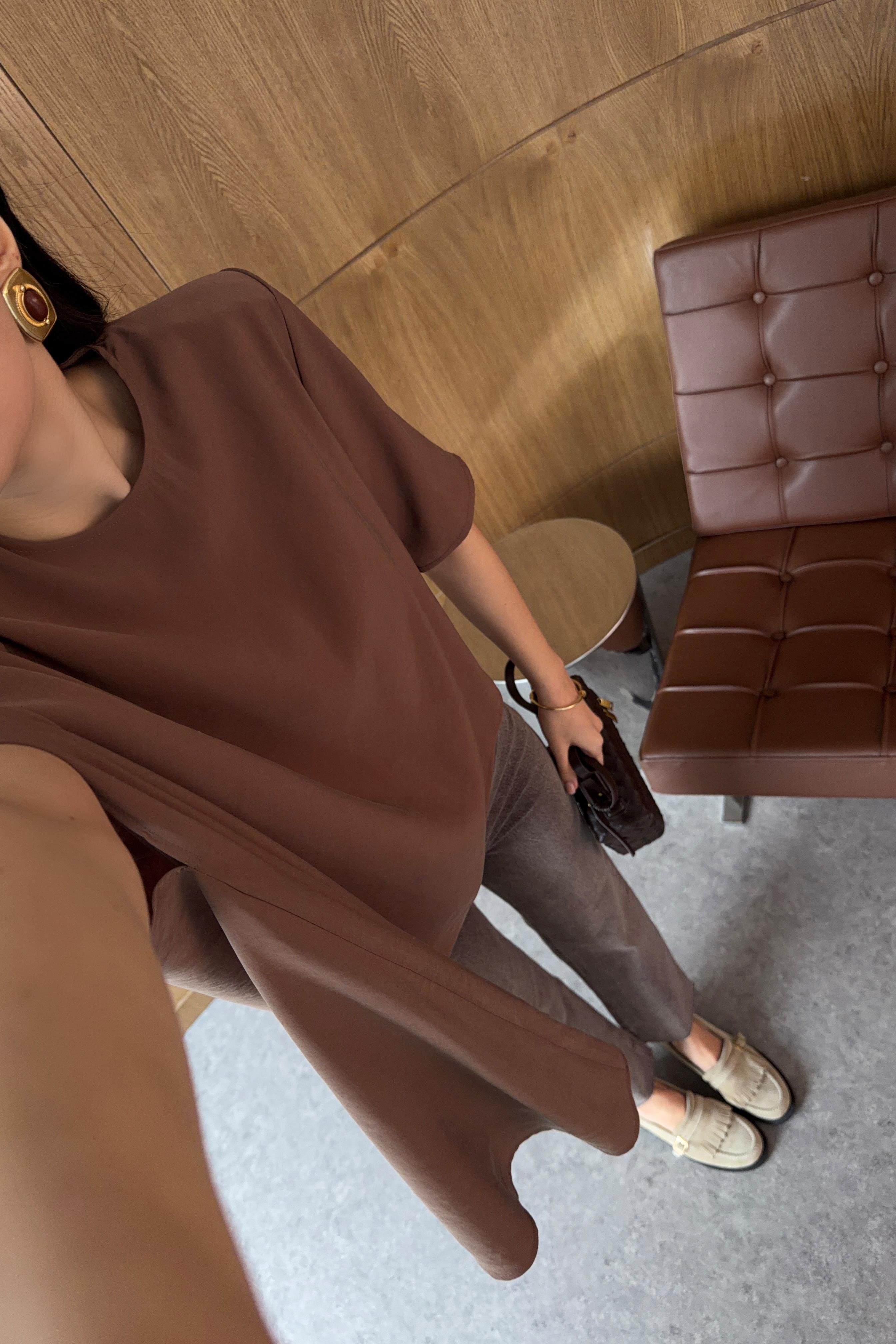 Modal Pelerinli Kahve Bluz