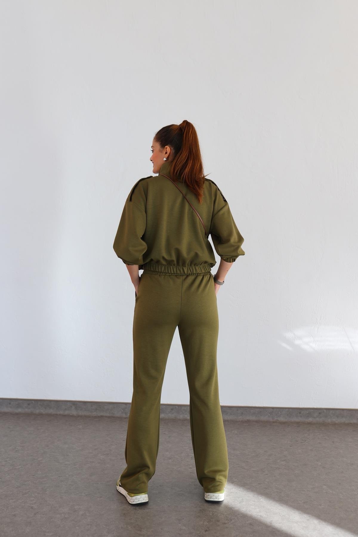 Model Likralı Haki Eşofman Takım