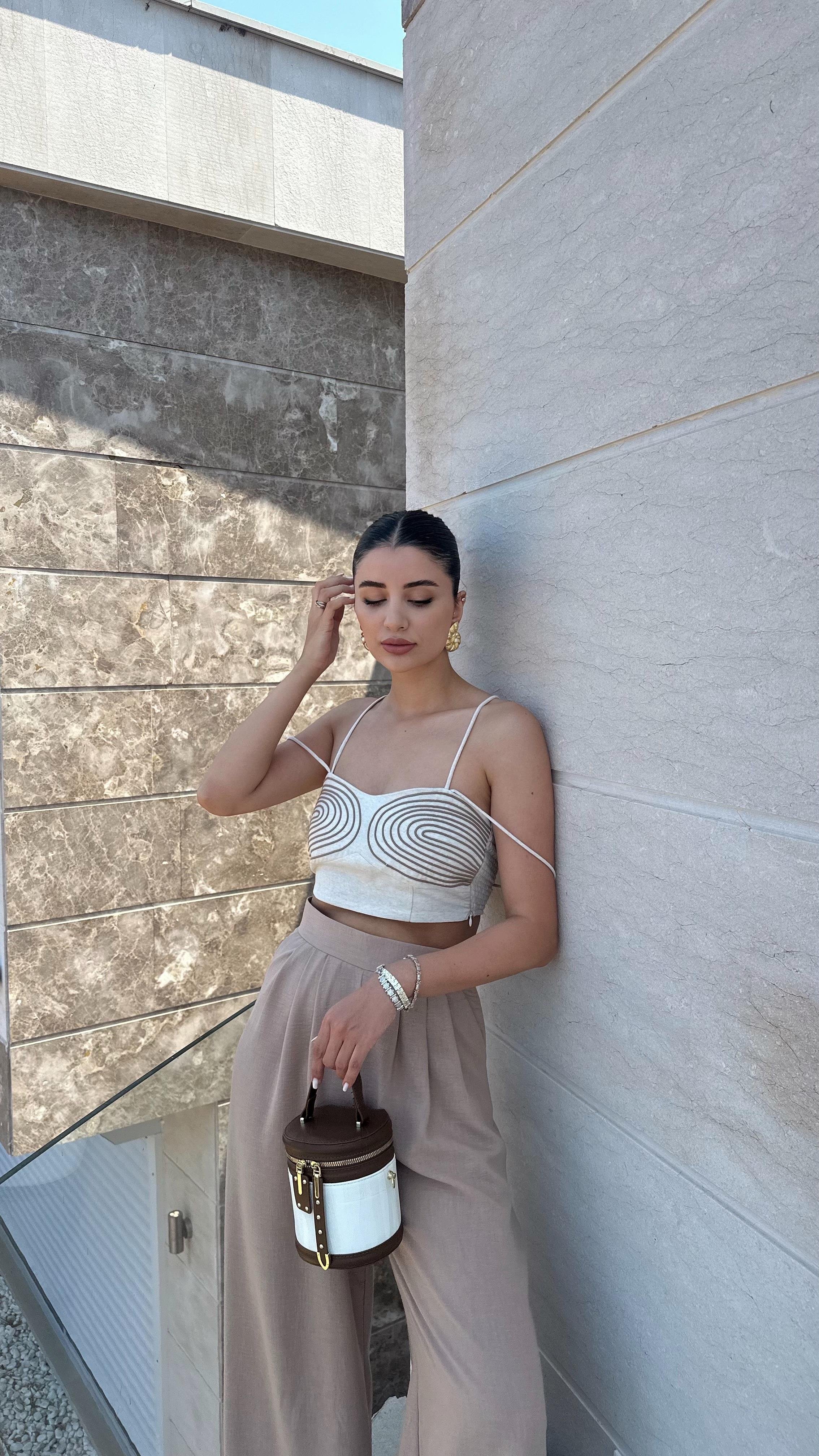 Nakışlı Crop