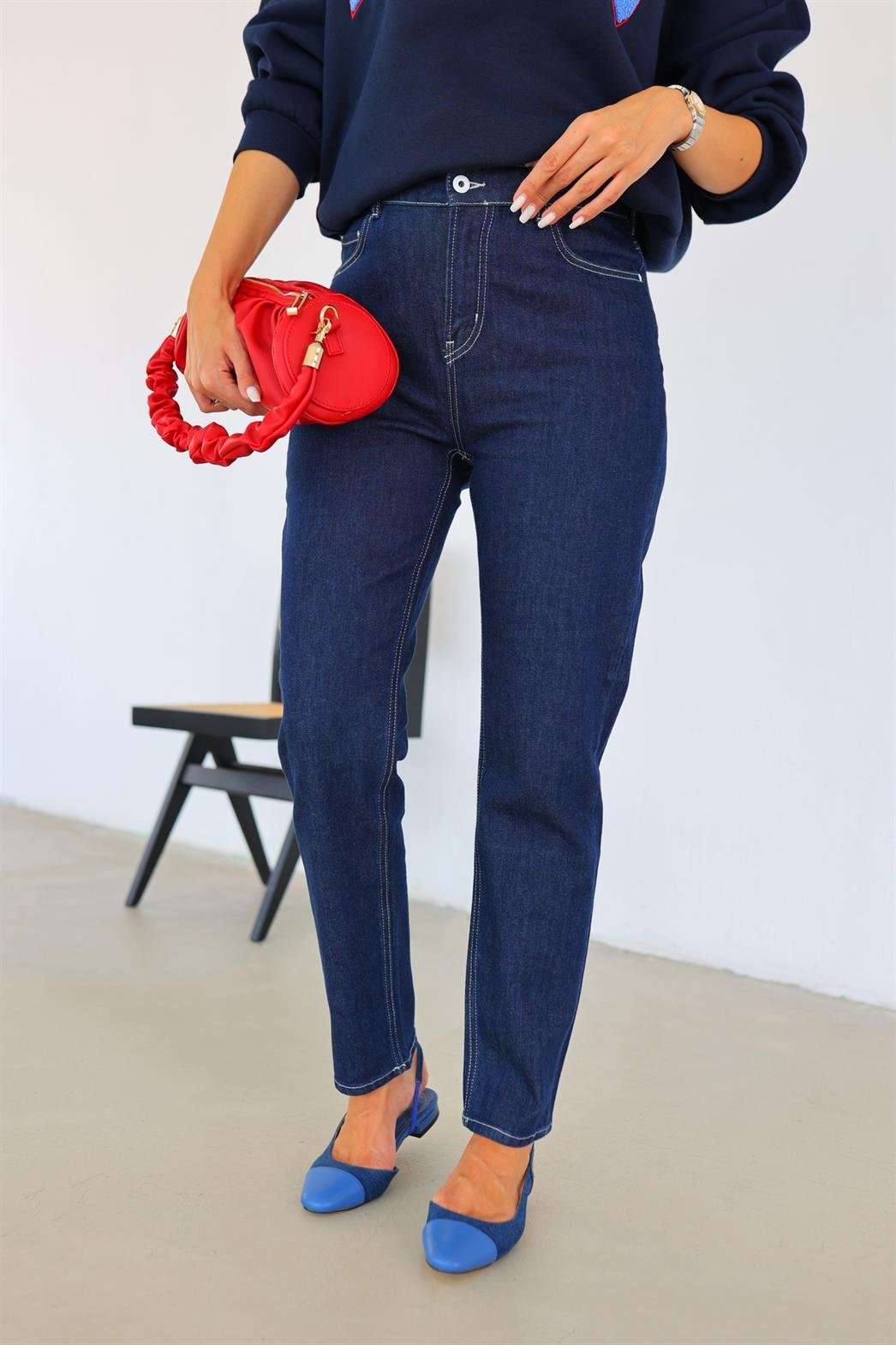 Nakışlı Koyu Mom Jean