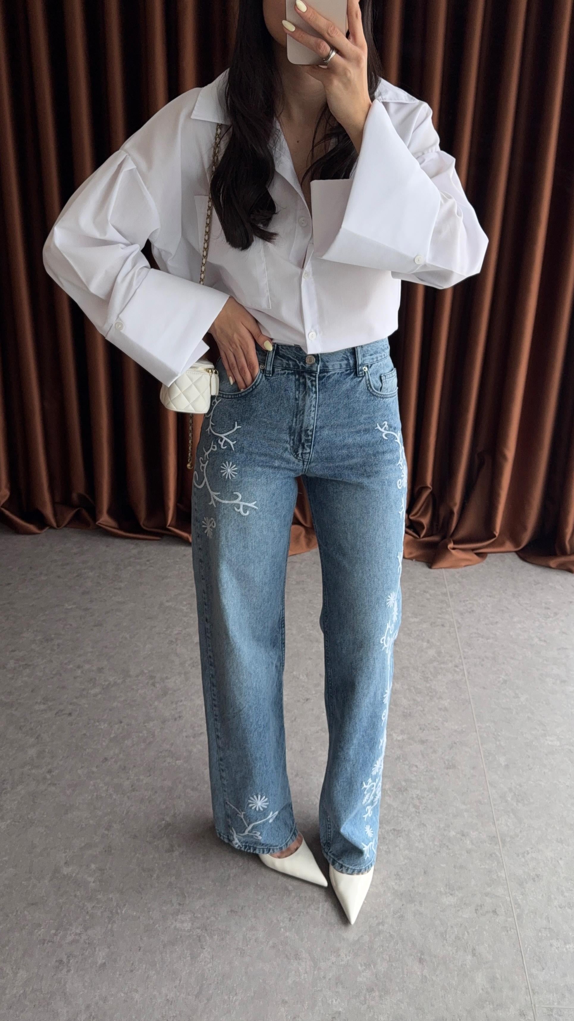 Nakışlı Mavi Jean