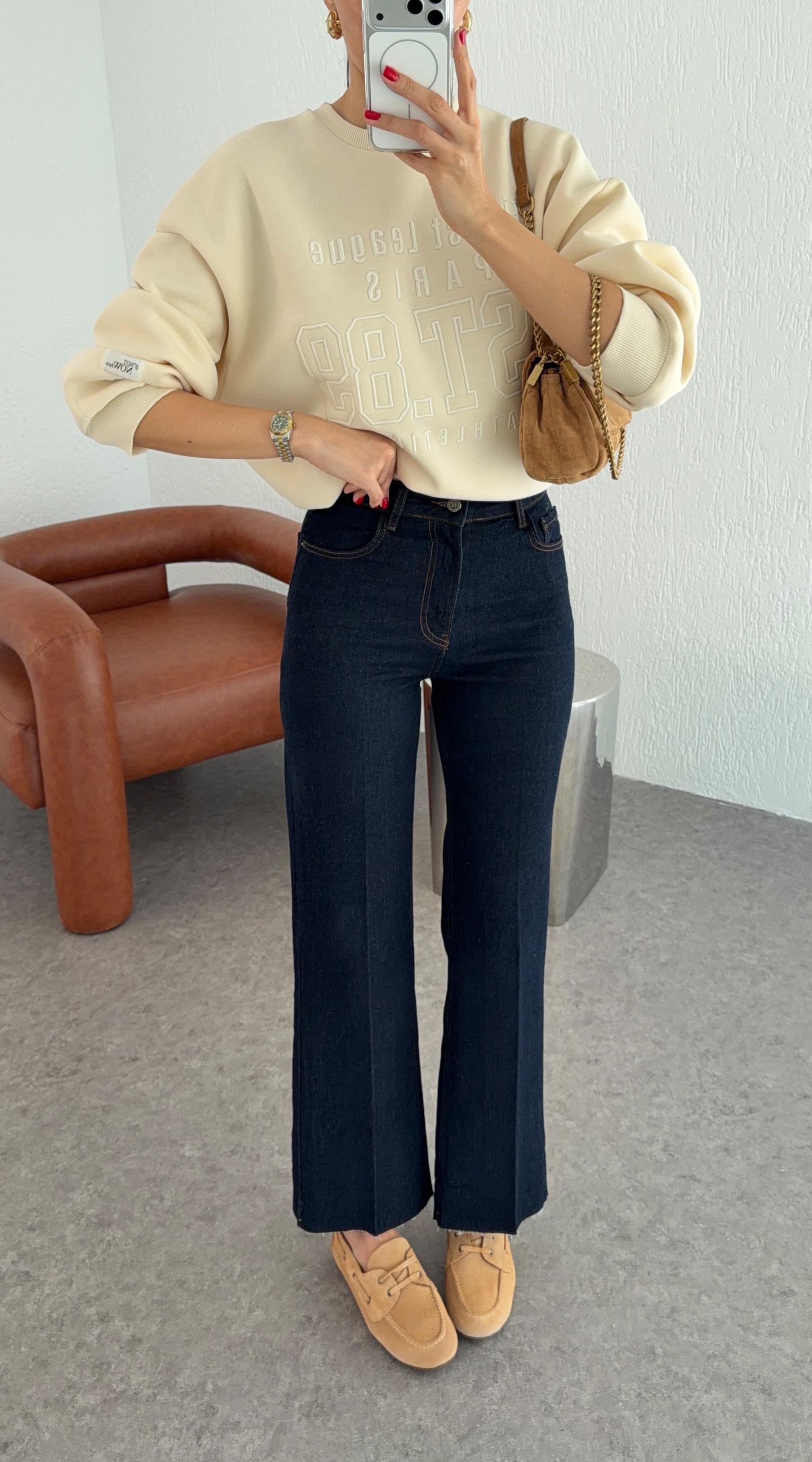 Nakışlı Şardonlu Sarı Sweat