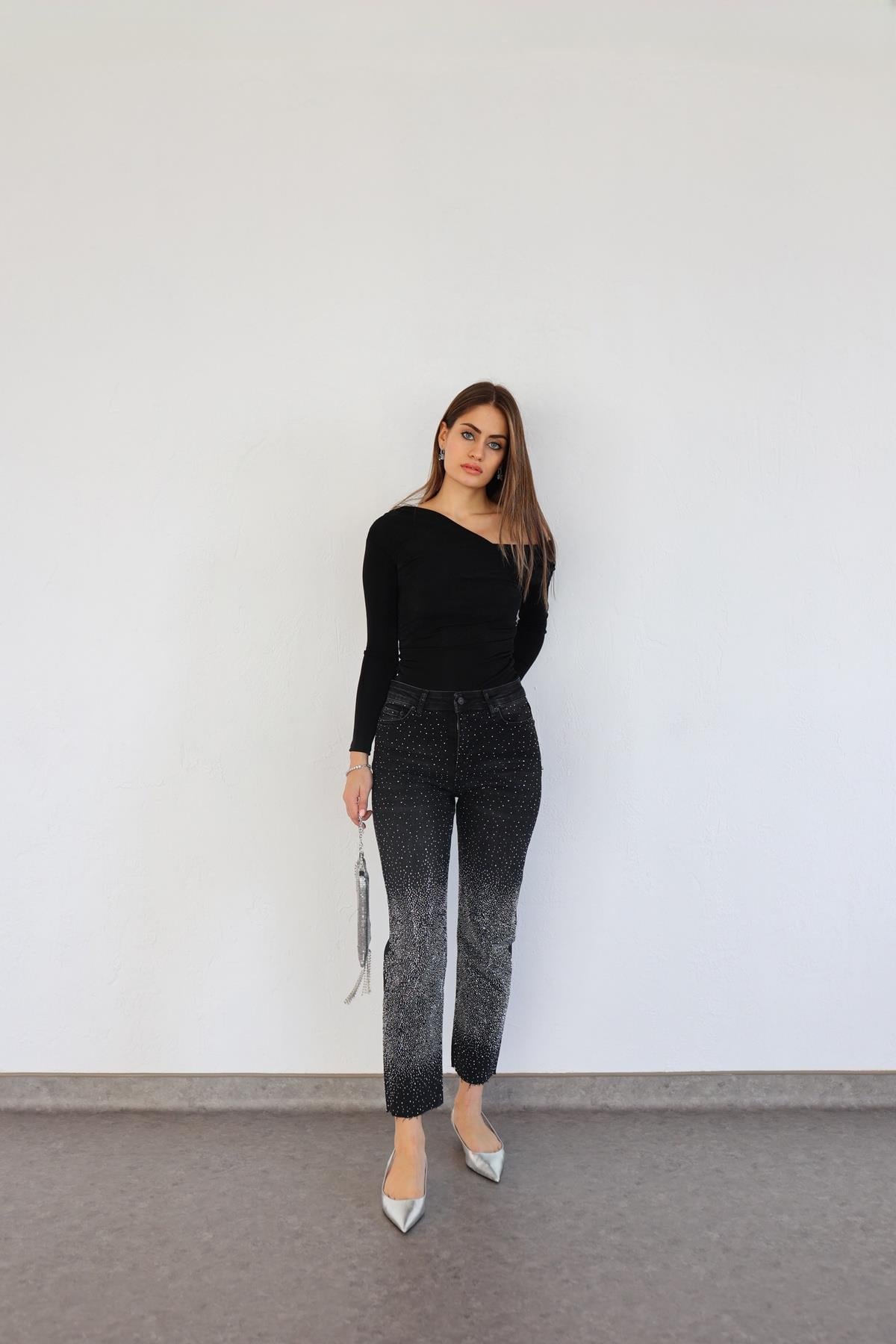 Ombre Taşlı Siyah Jean