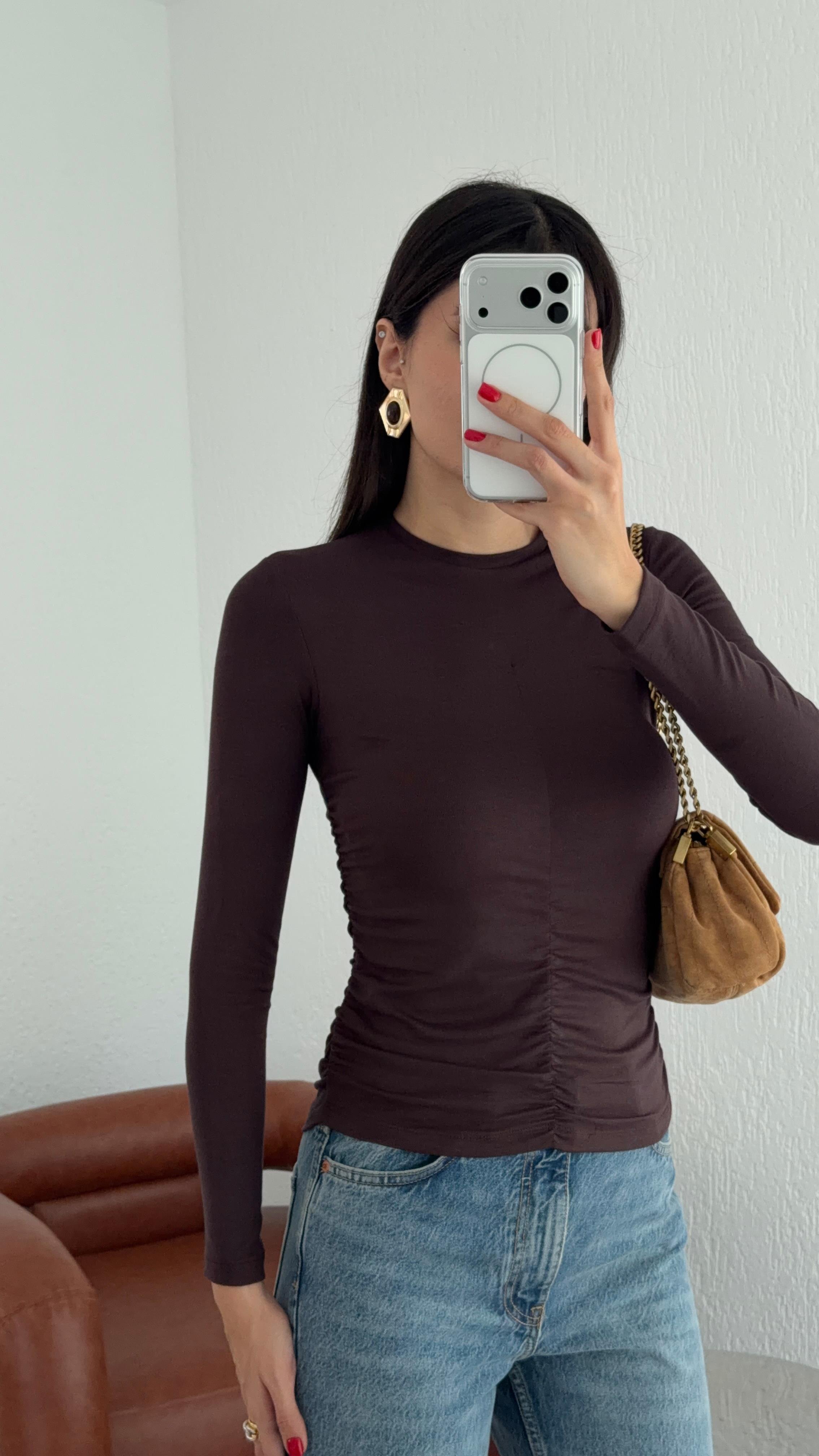 Önü Büzgülü Acı Kahve Soft Touch Bluz