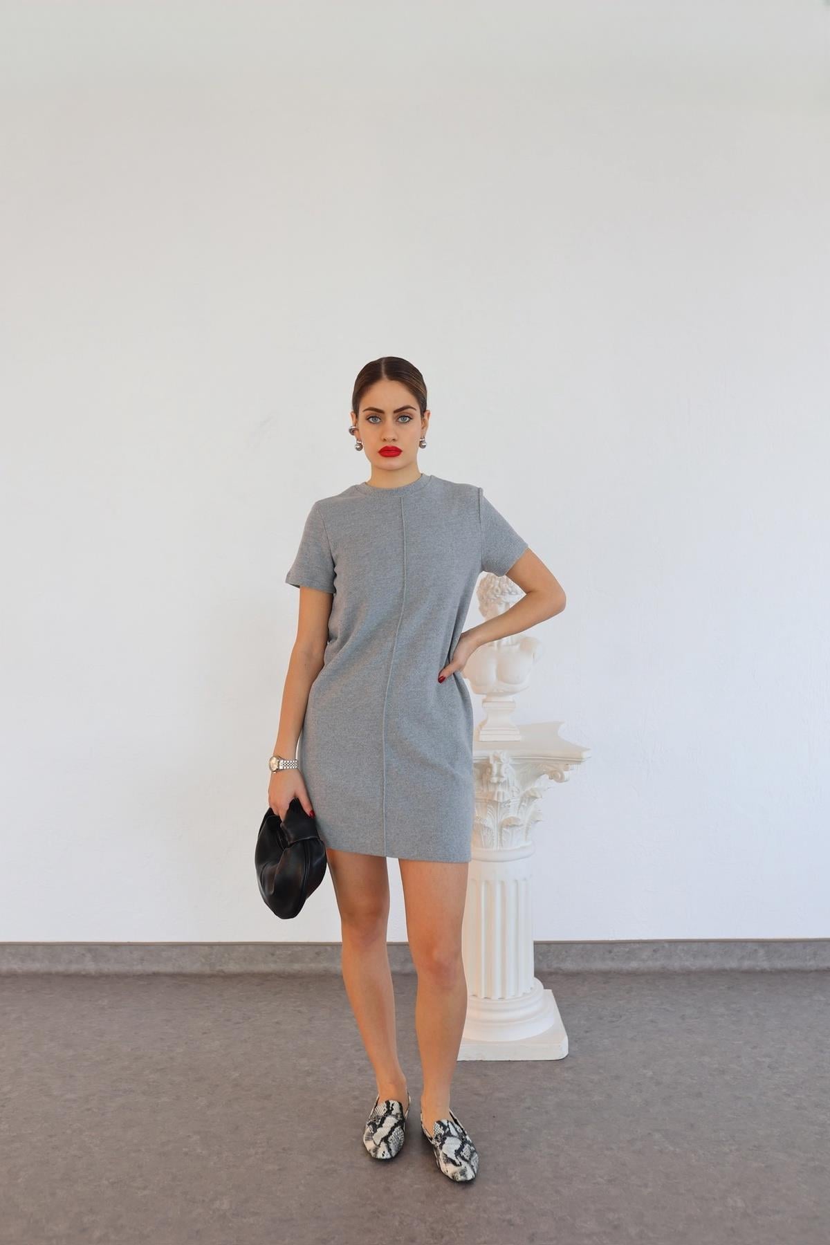 Önü Dikişli Basic Gri Elbise