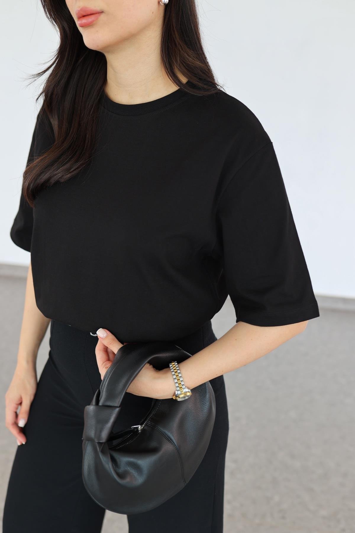 Oversize Basic Siyah Tshirt