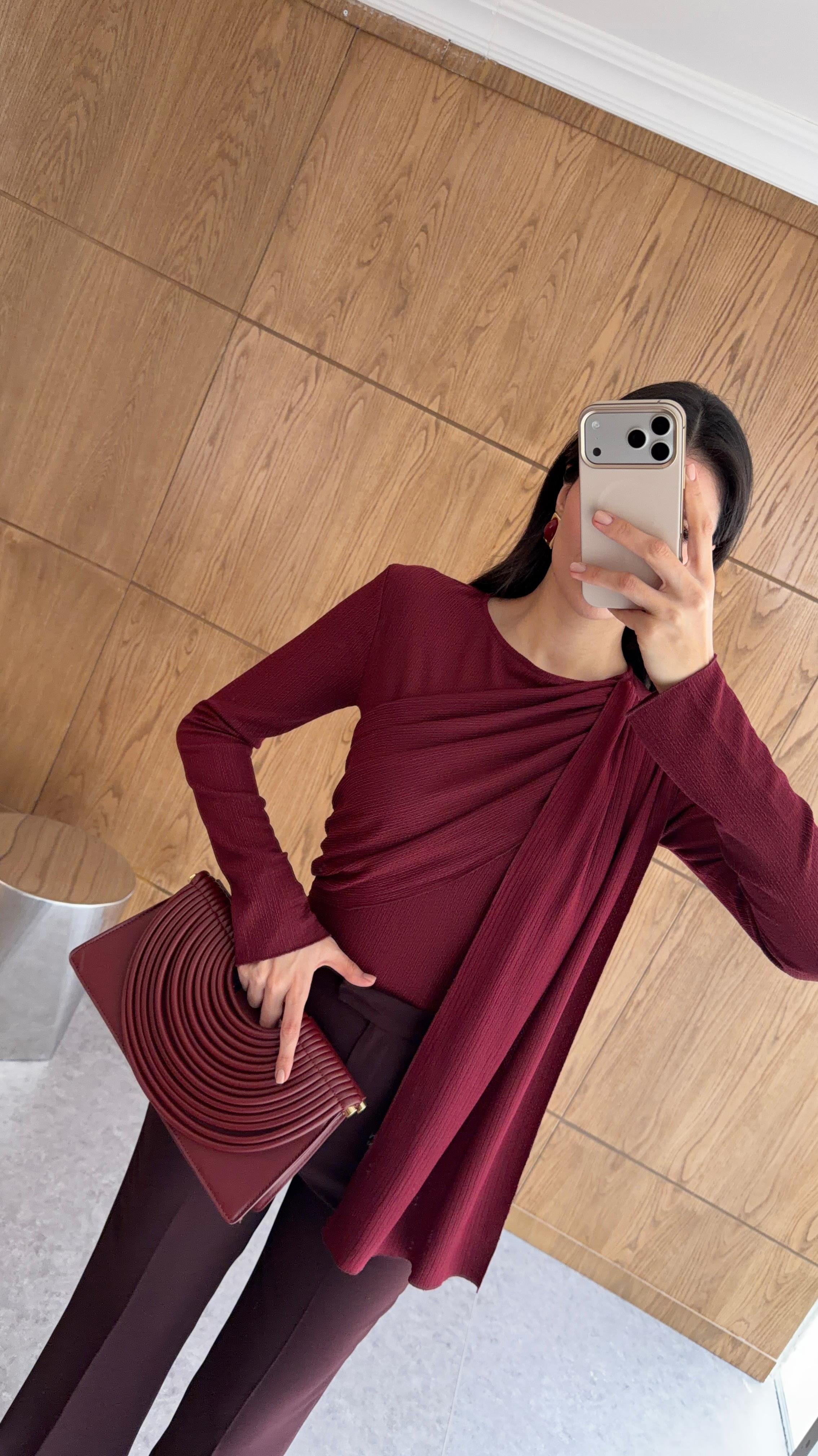 Parça Detaylı Bordo Bluz