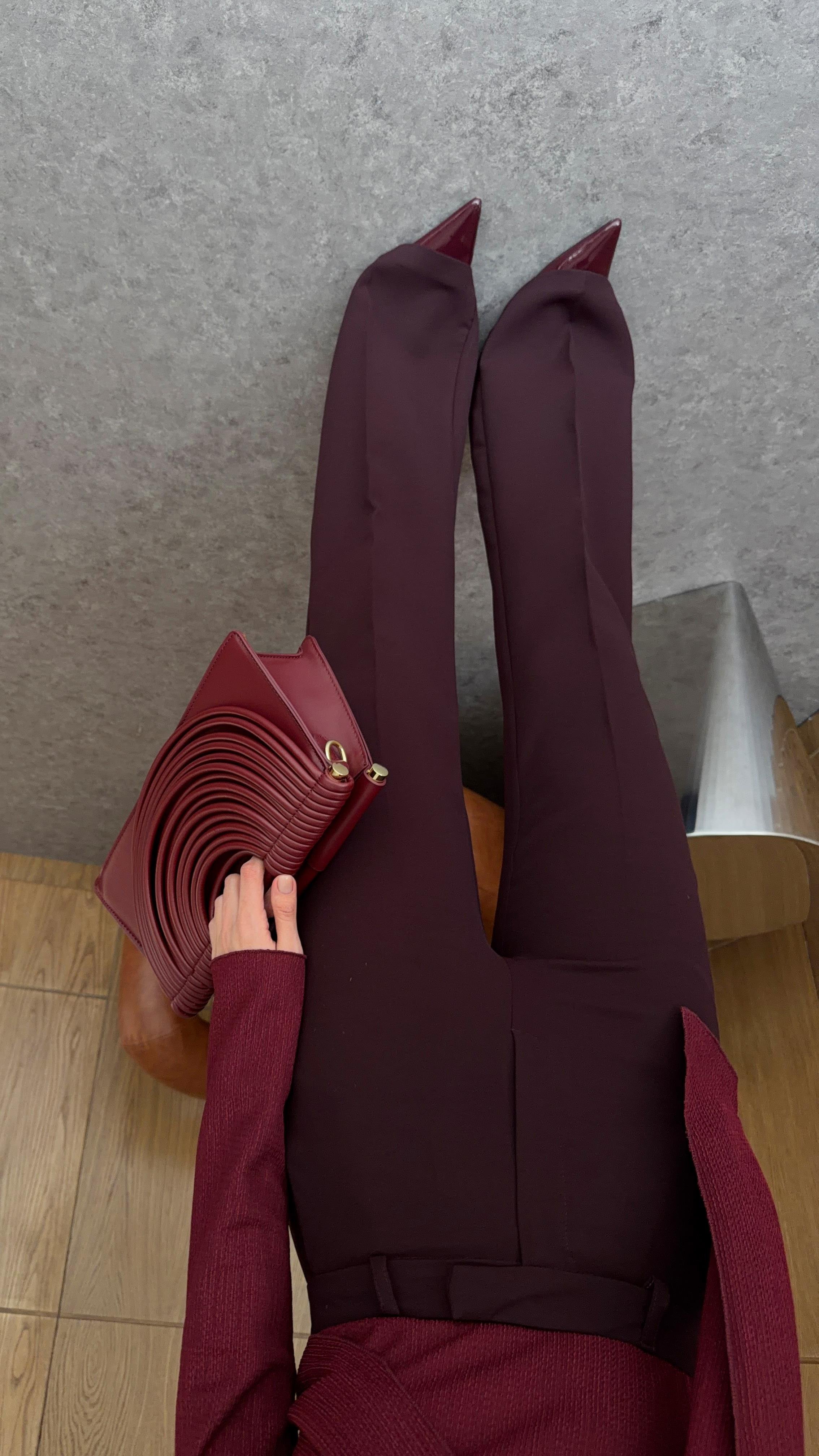 Parça Detaylı Bordo Bluz