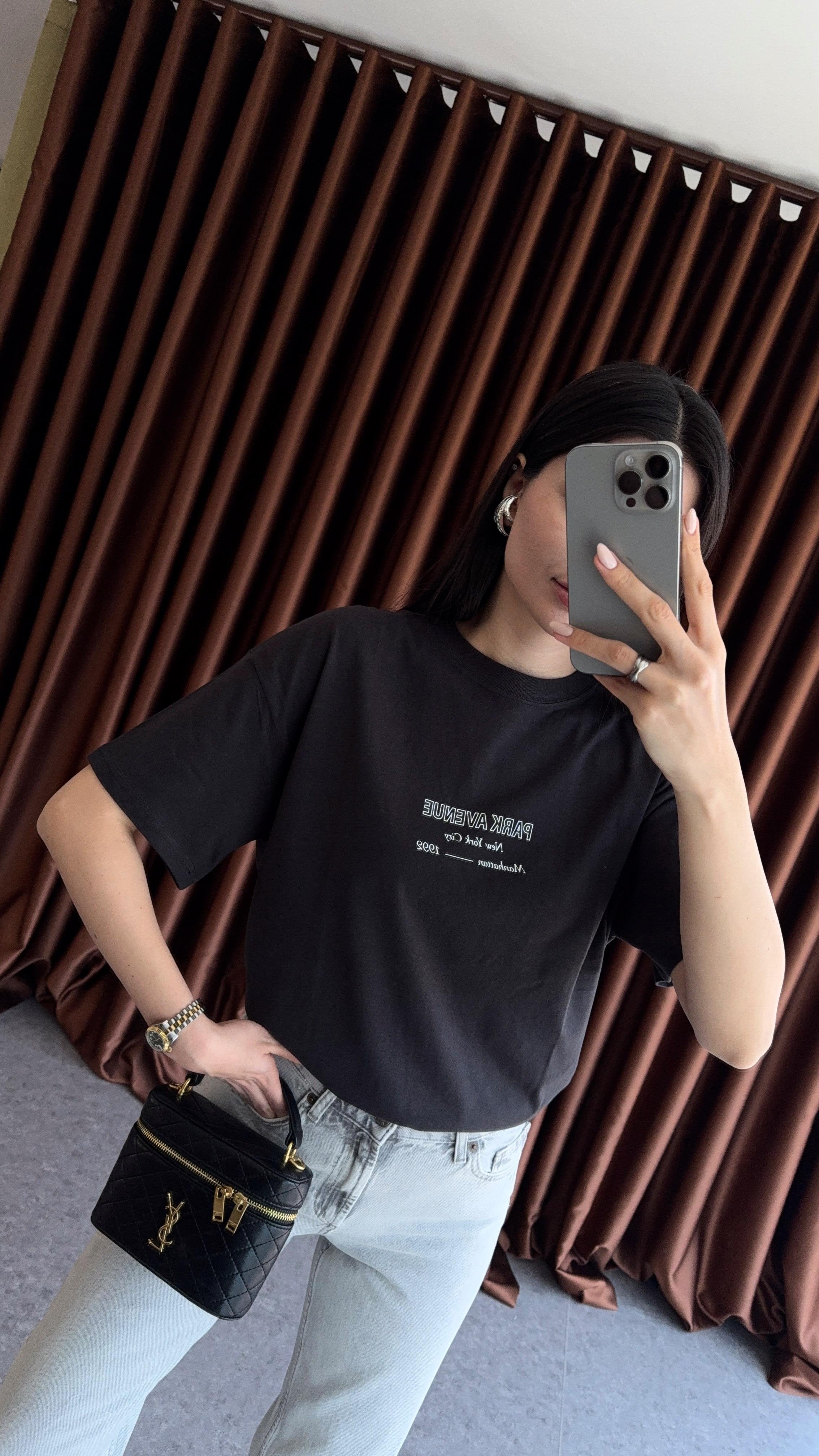 Park Avenue Siyah Tshirt