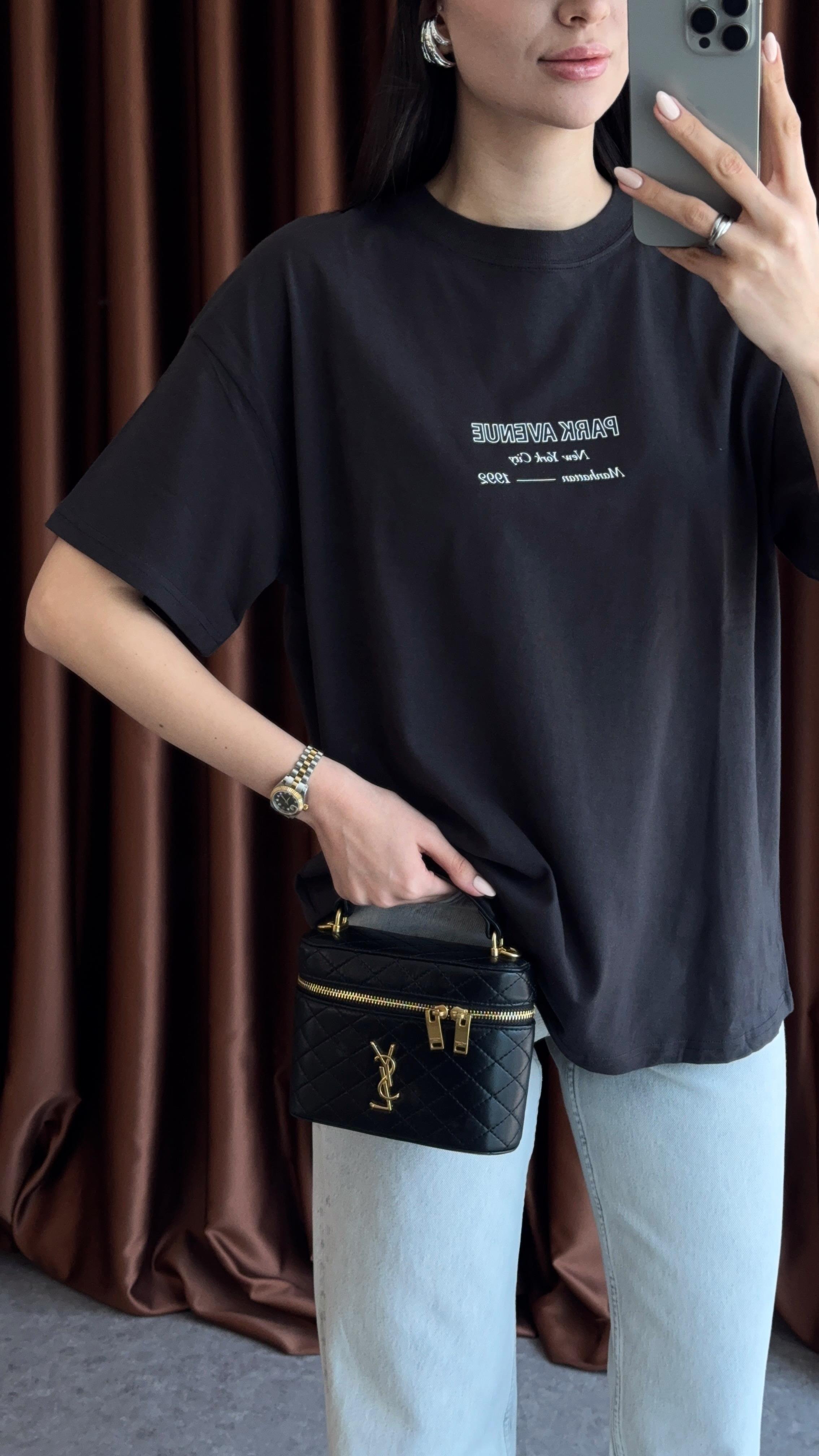 Park Avenue Siyah Tshirt