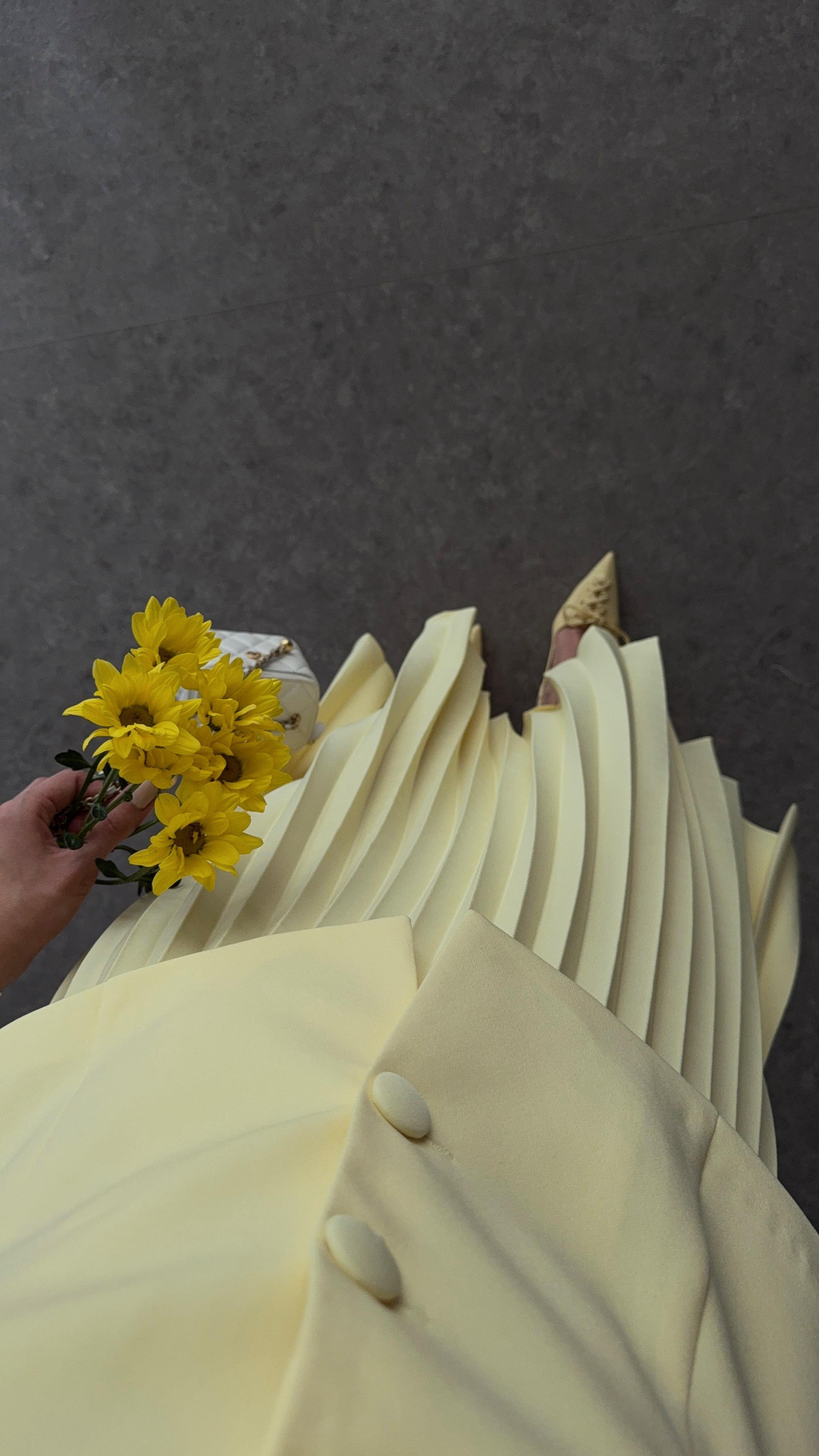 Pastel Sarı Ceket-Etek Takım