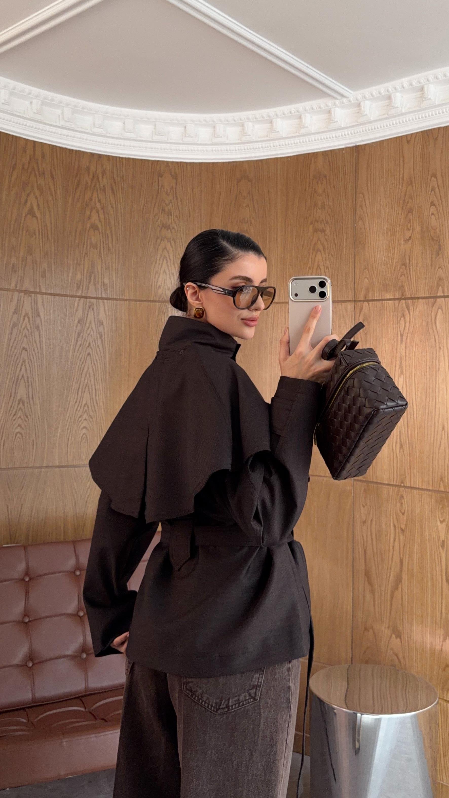 Pelerinli Kahverengi Ceket