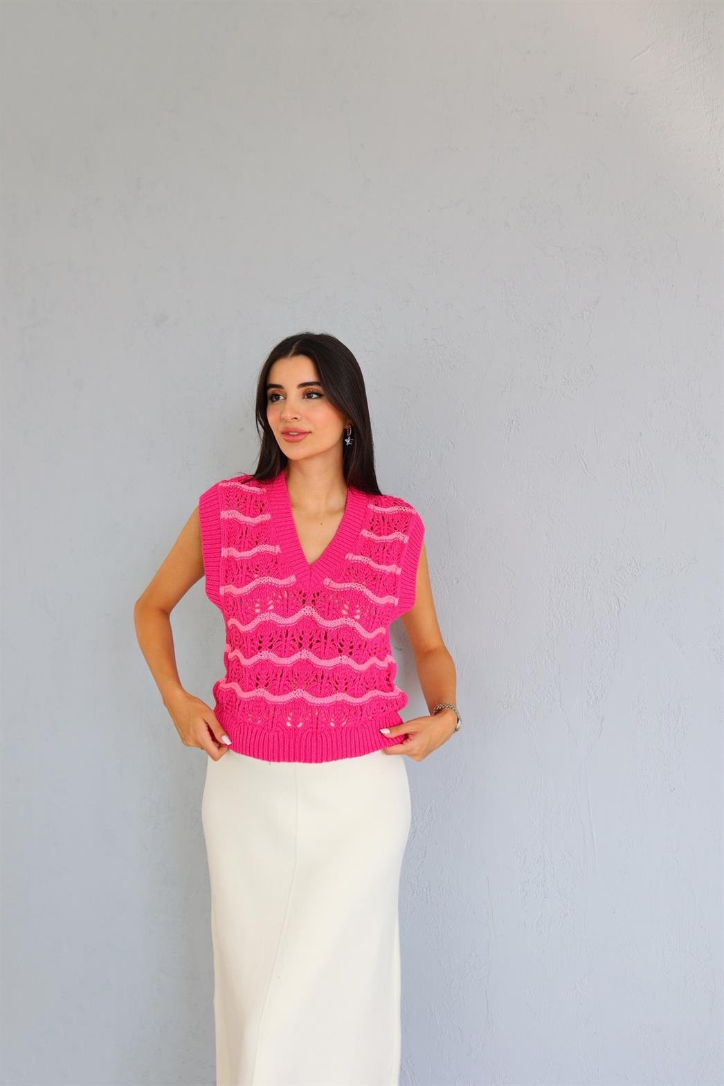 Pembe Süveter