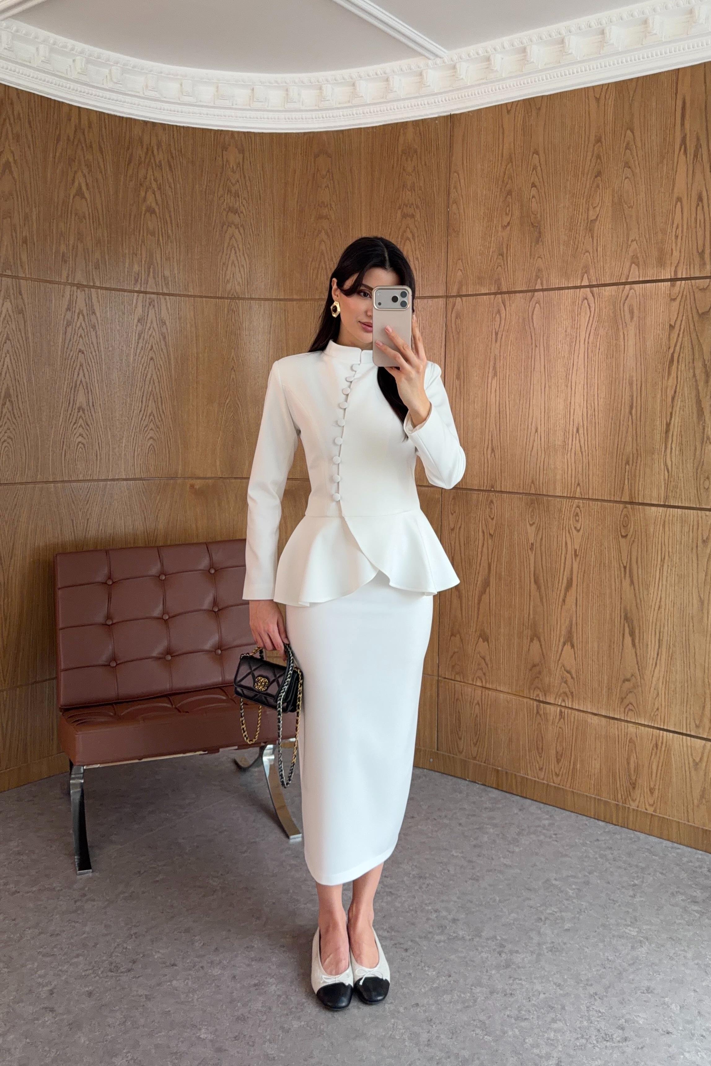 Peplum Beyaz Ceket-Etek Takım