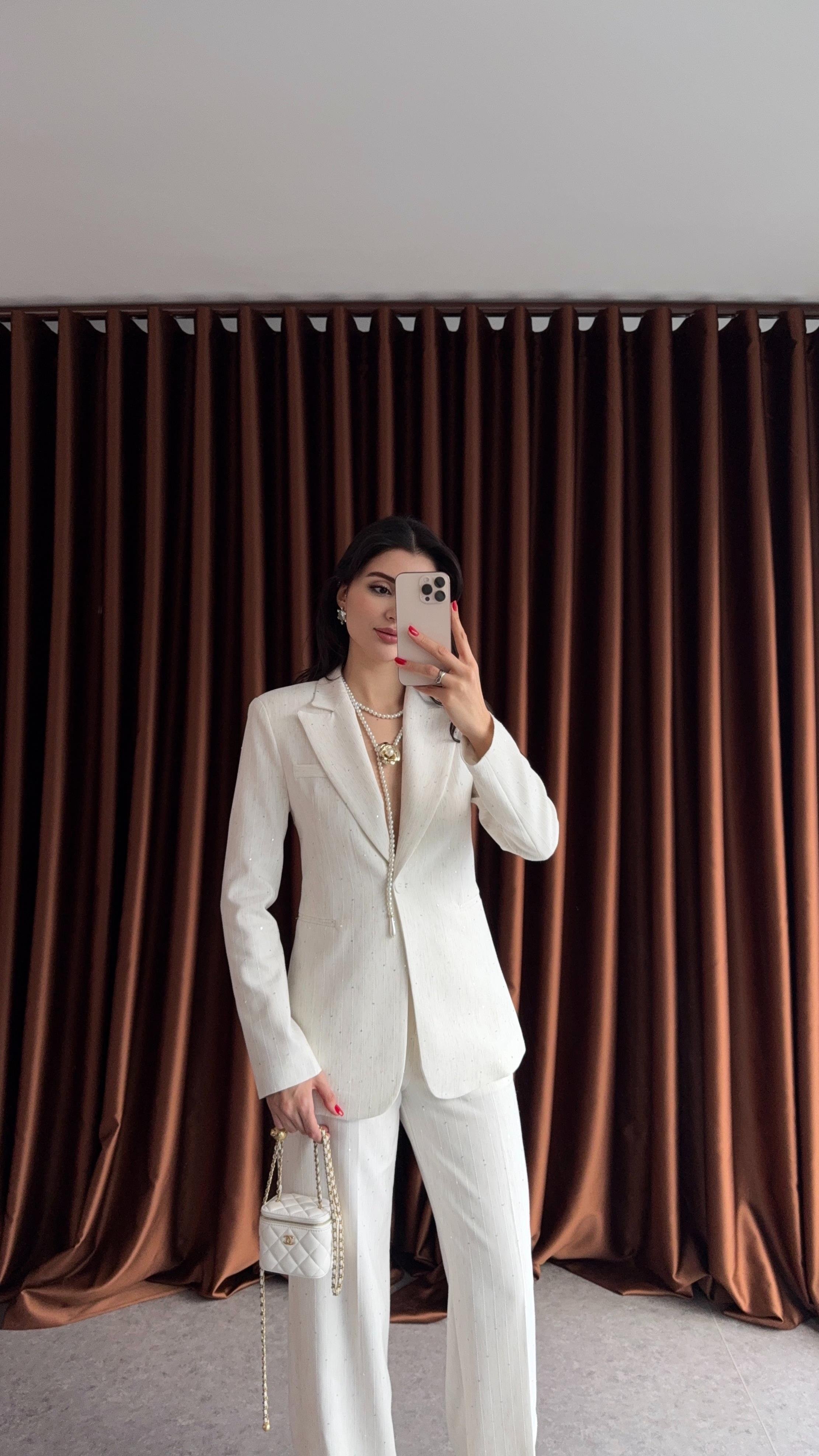 Pullu Premium Ekru Ceket