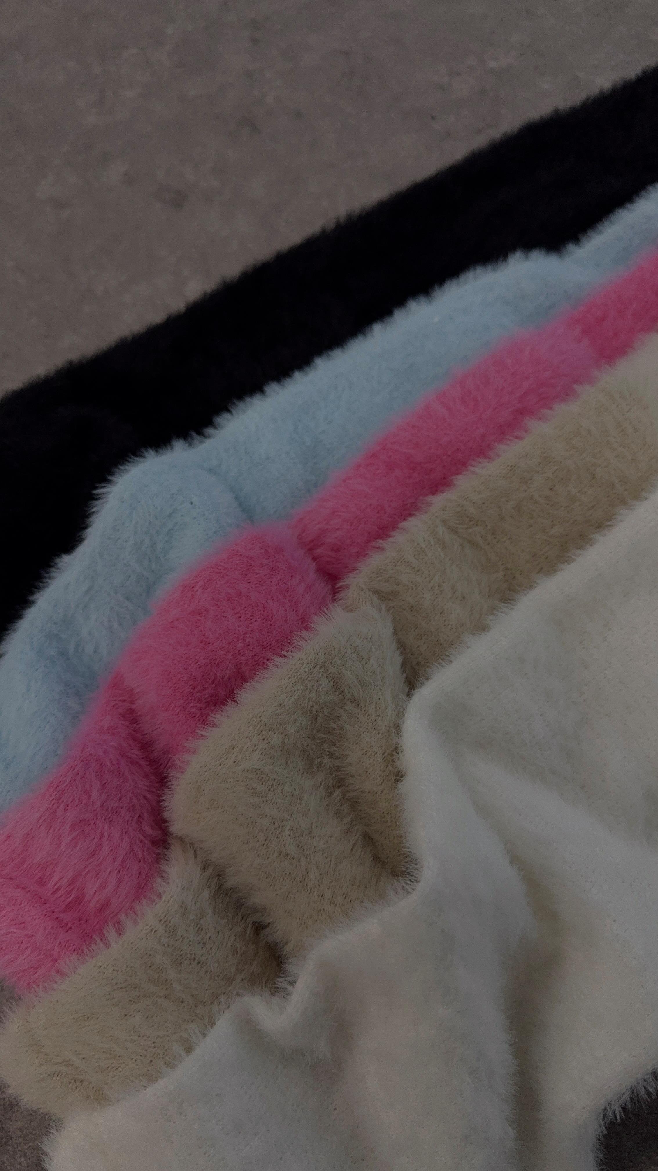 Sakallı Basic Pembe Triko