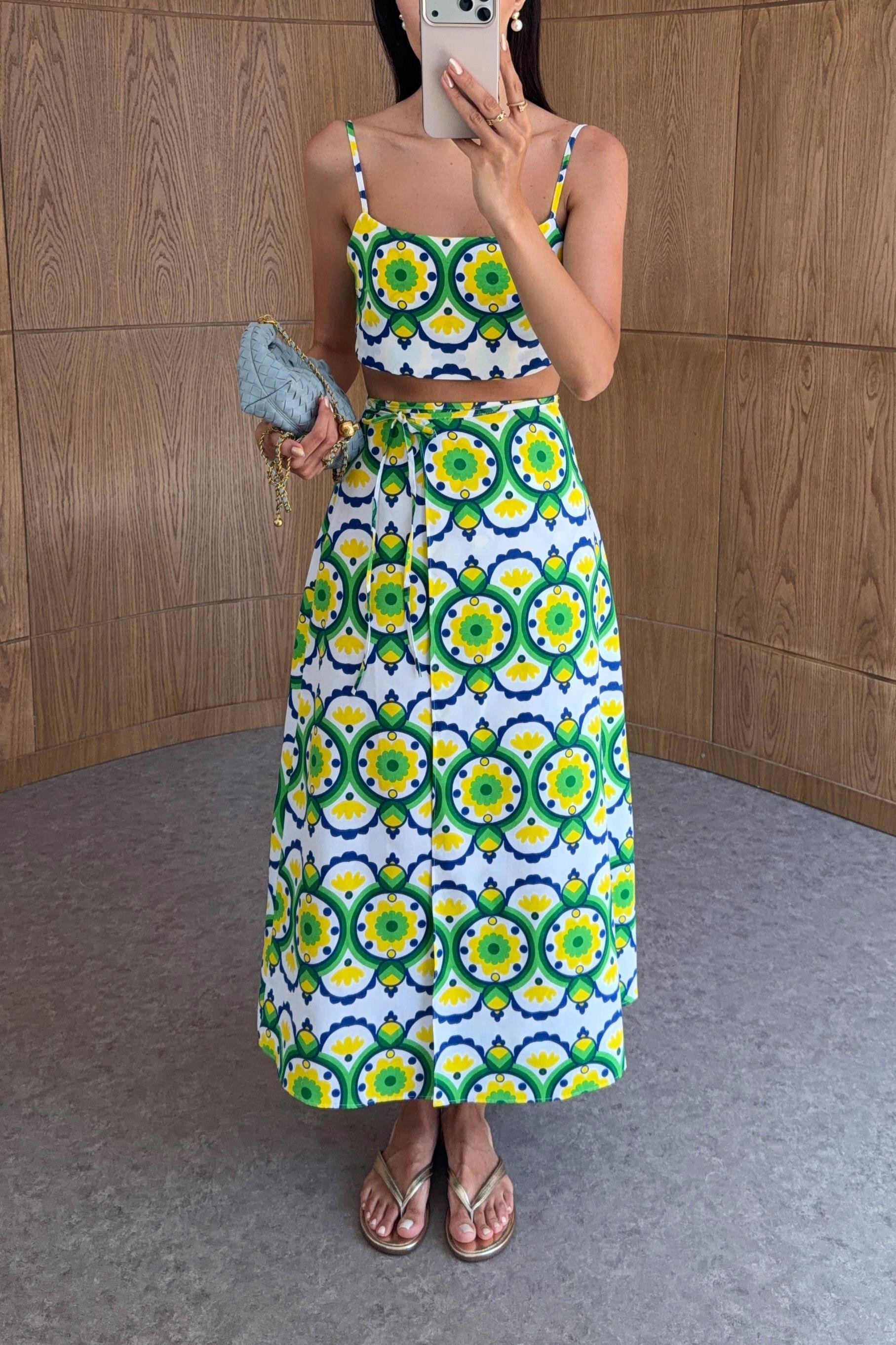 Sarı Desenli Crop-Etek Takım