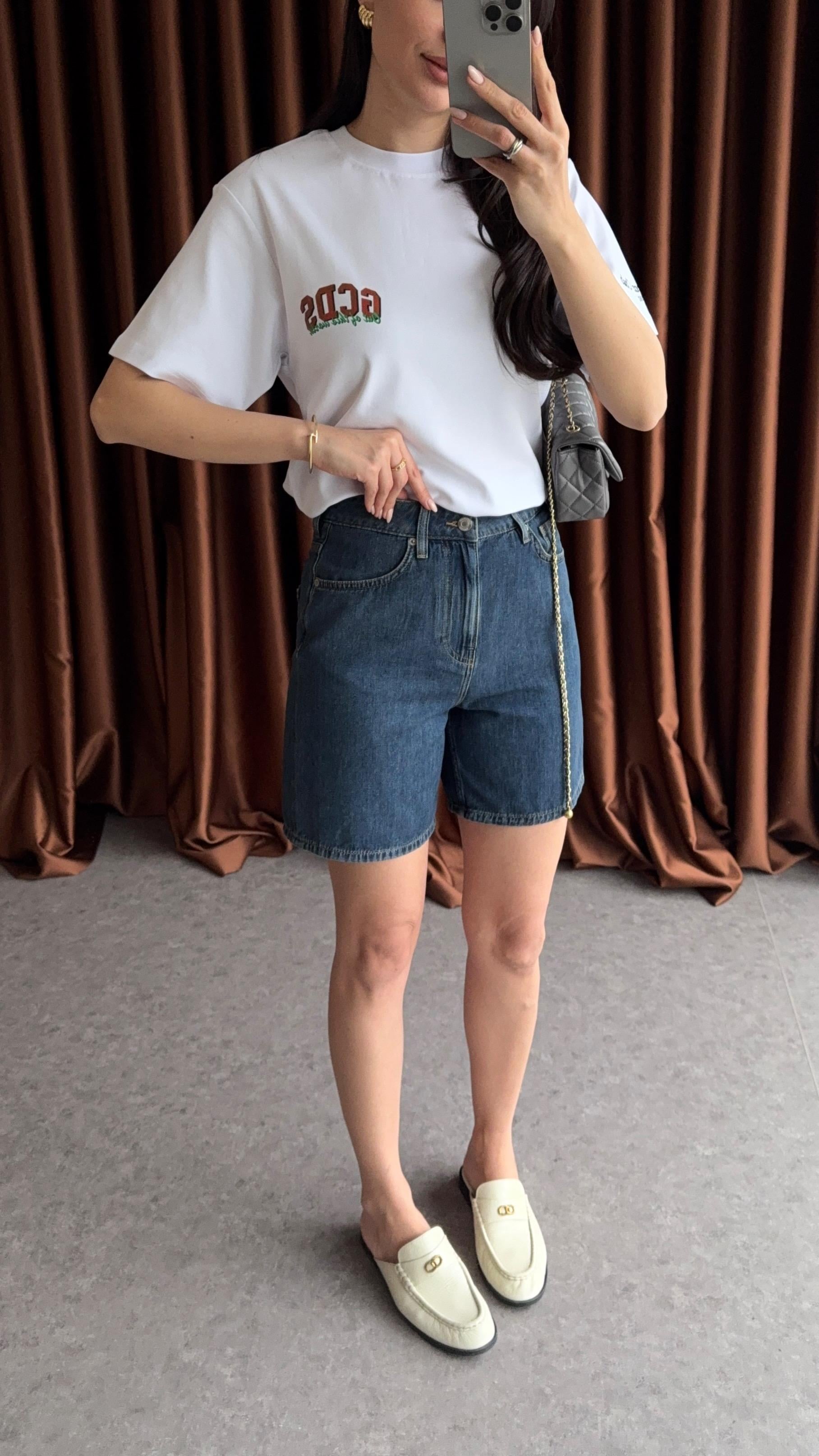 Şehir Boy Koyu Denim Şort