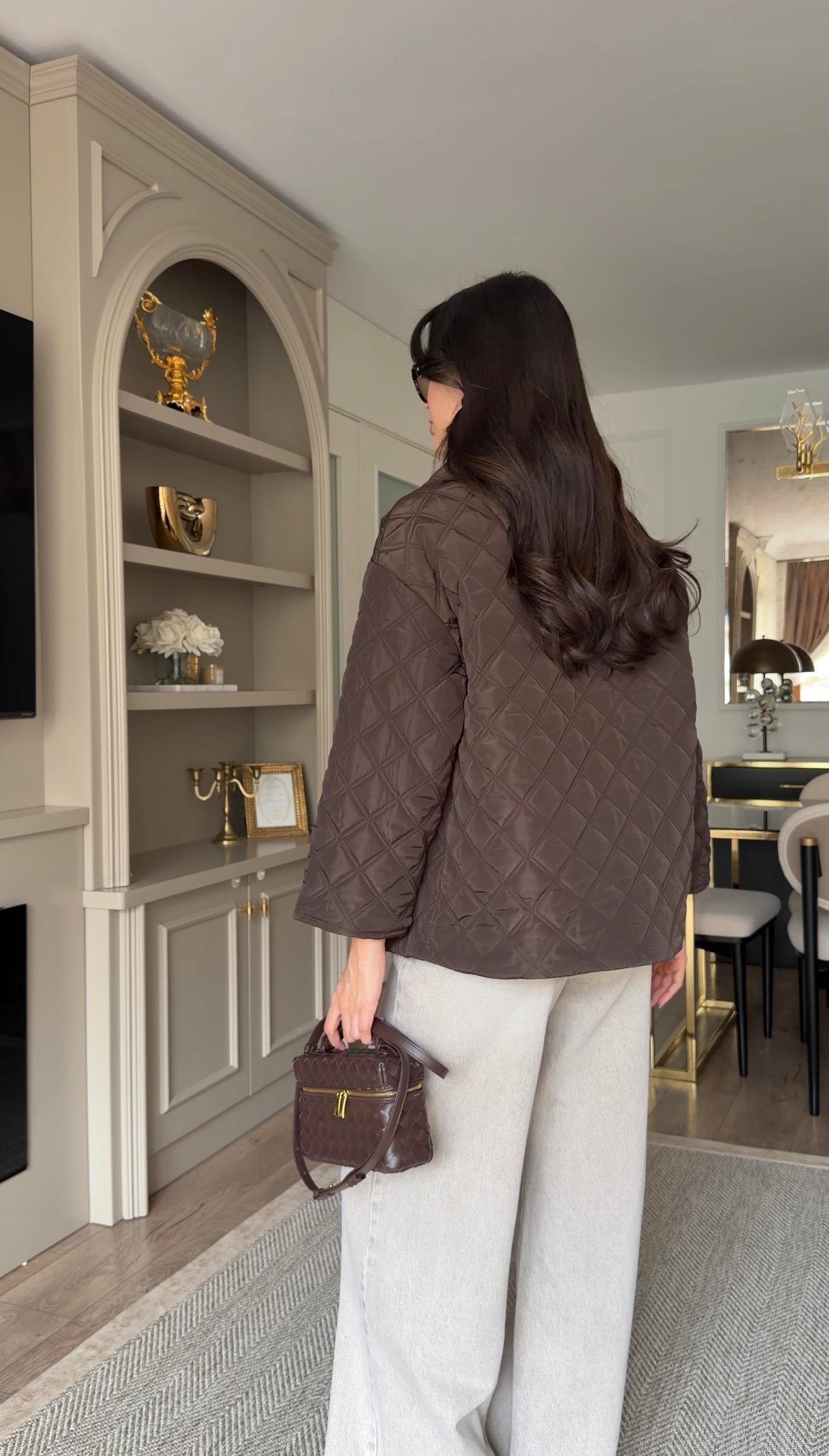 Seyyar Atkılı Kahve Mont