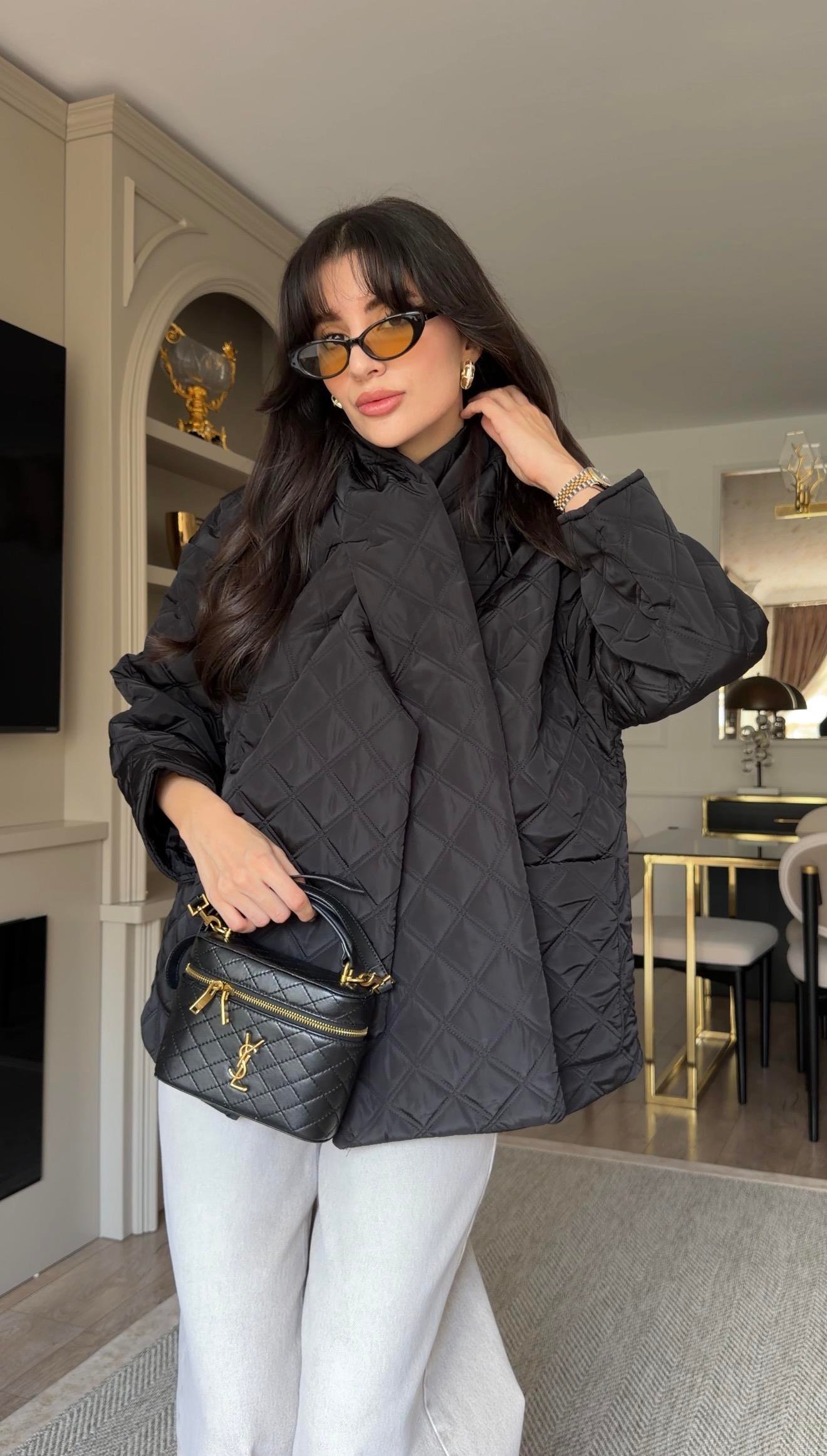 Seyyar Atkılı Siyah Mont