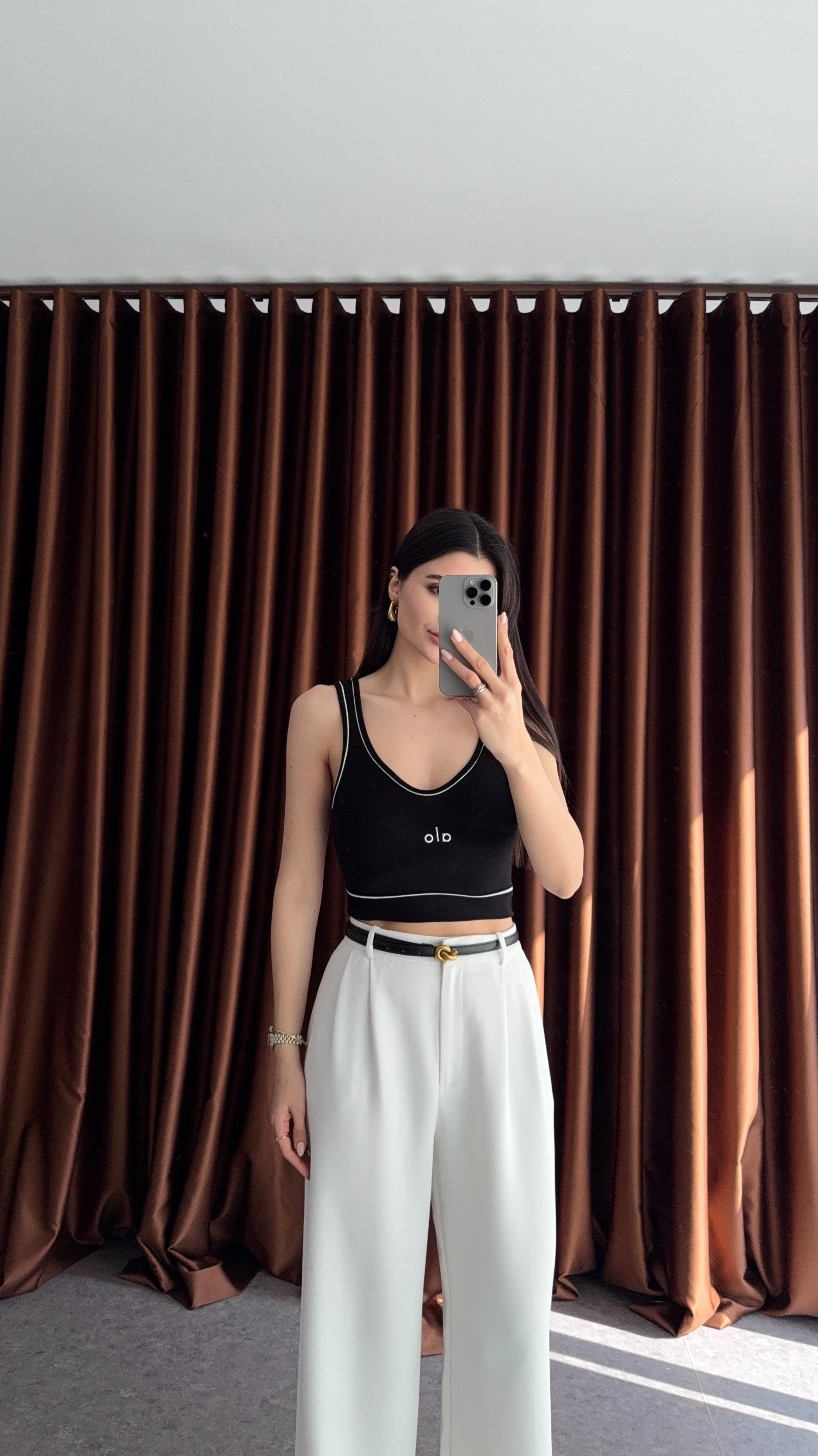 Siyah A Crop