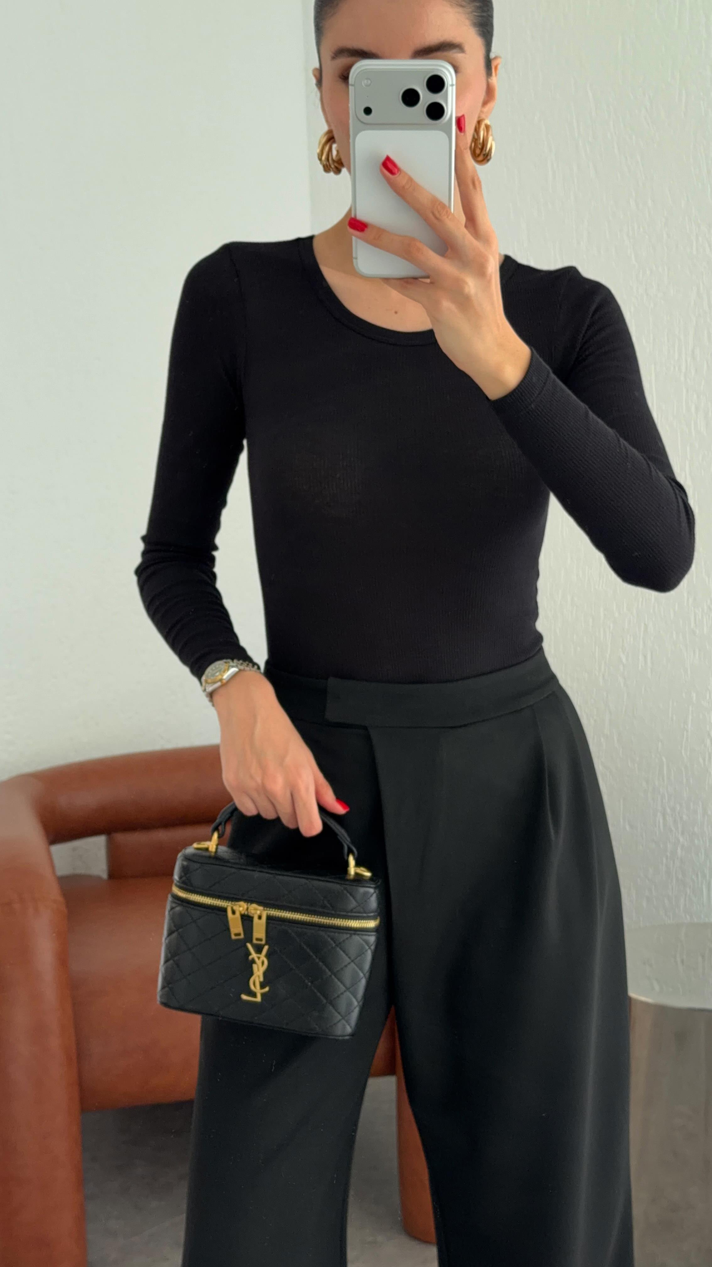 Siyah Bodysuit