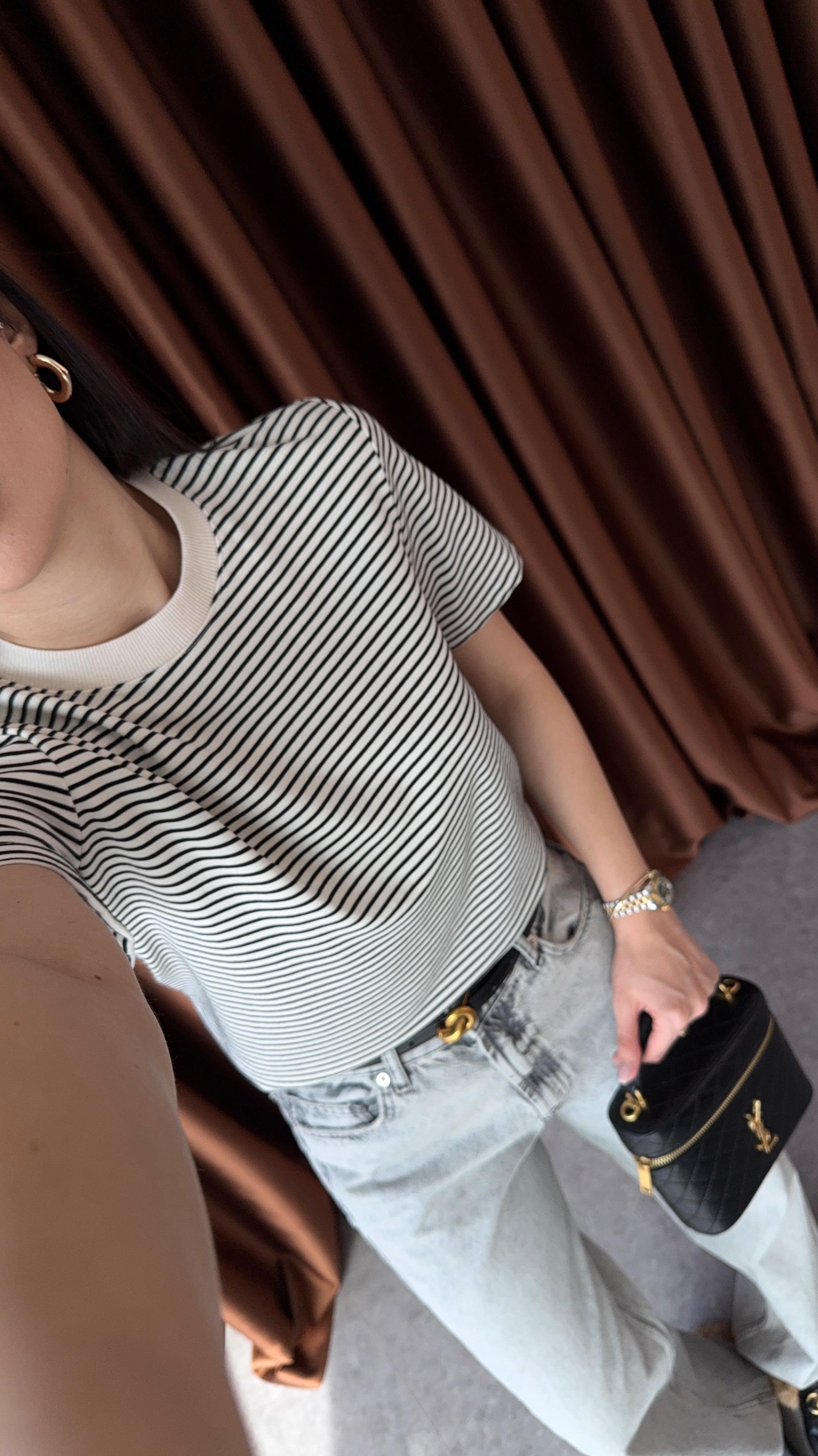 Siyah Çizgili Tok Doku Basic Tshirt