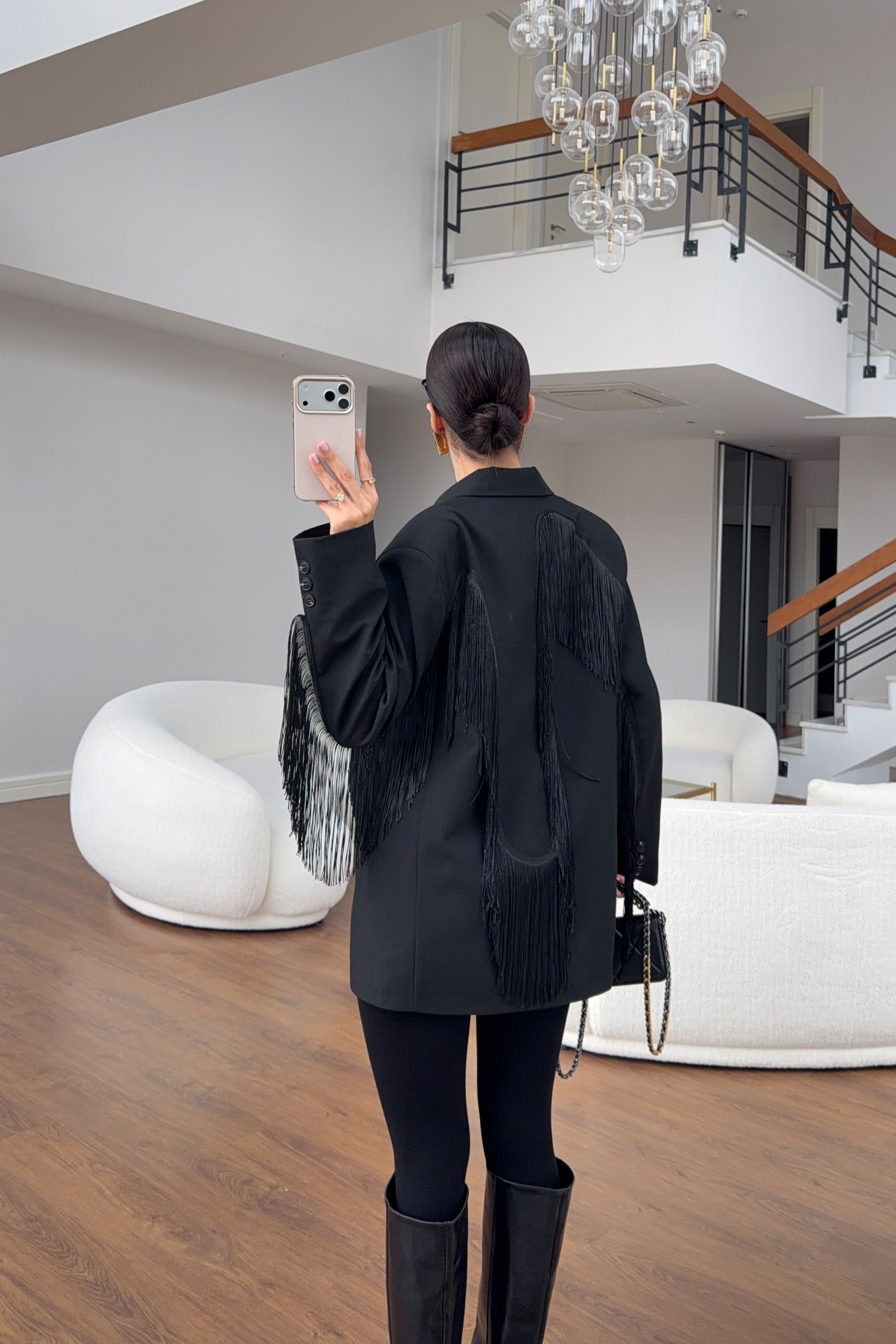 Siyah Püskül Detaylı Oversize Blazer Ceket