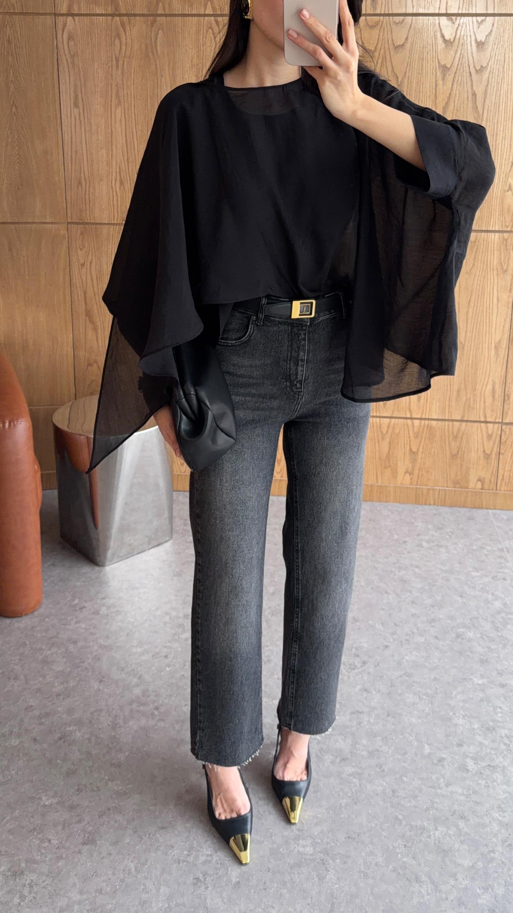 Soft Aura Siyah Bluz