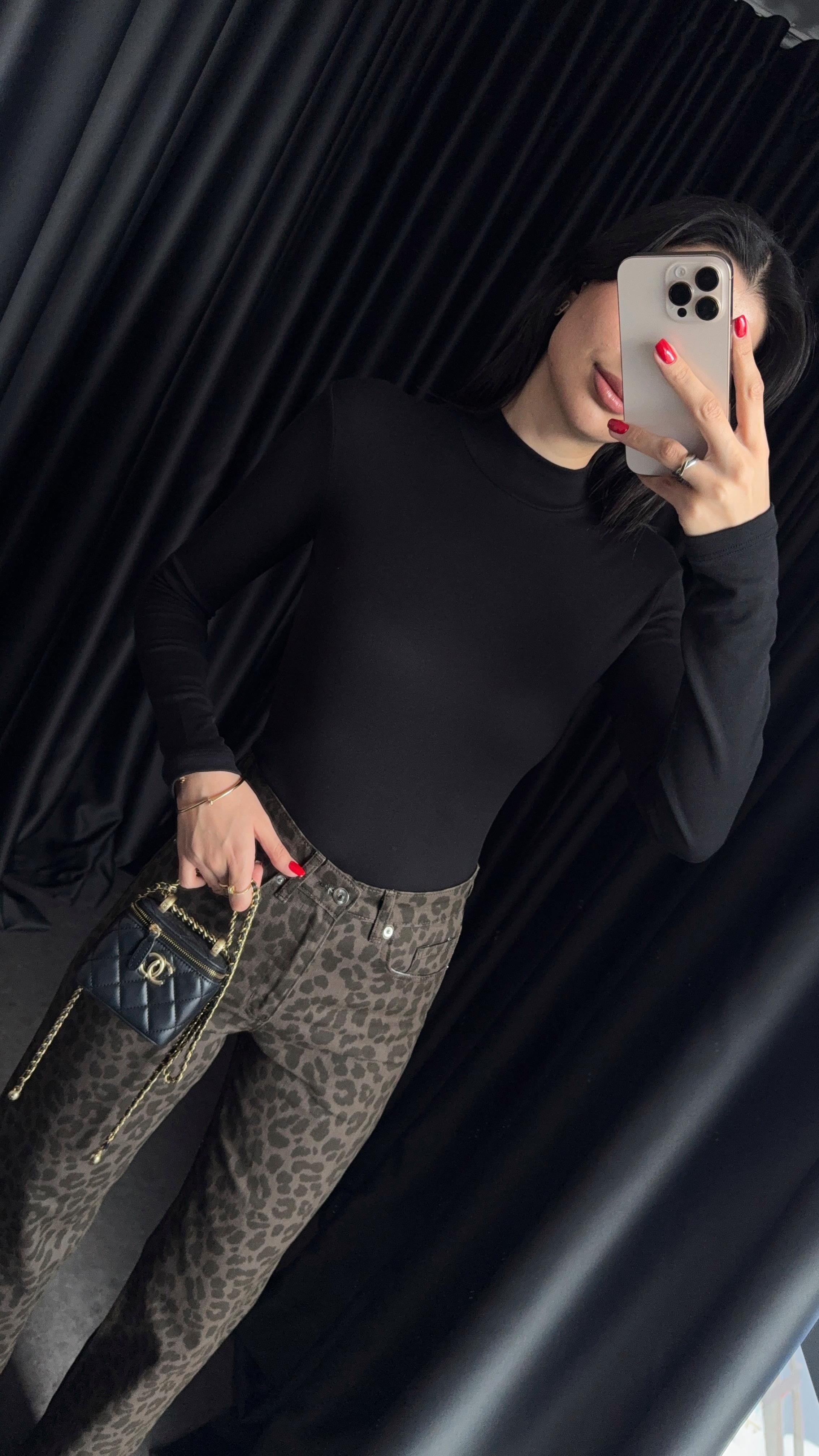 Soft Touch Balıkçı Siyah Basic Bluz