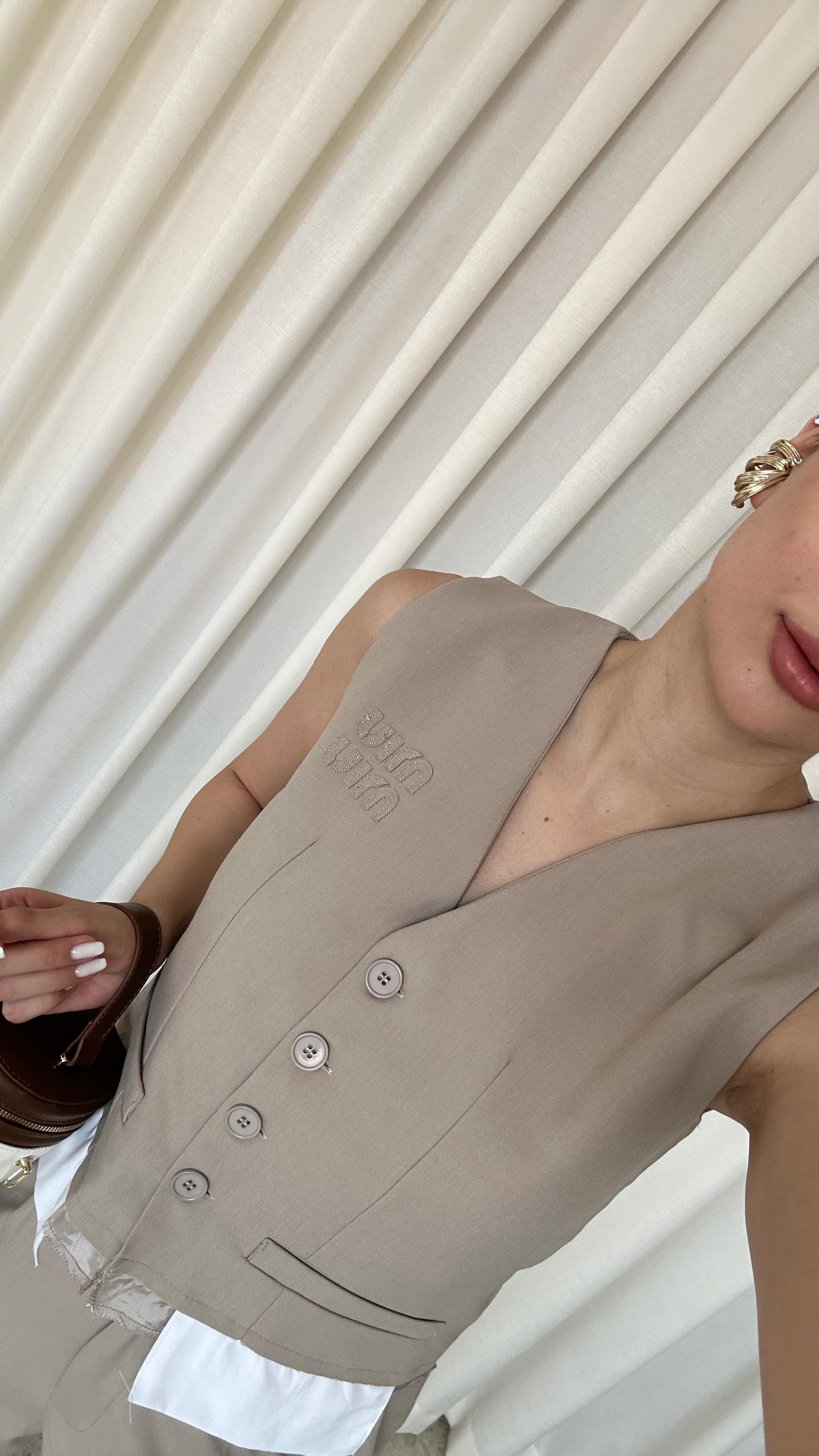 Taş Rengi Tasarım Premium Takım