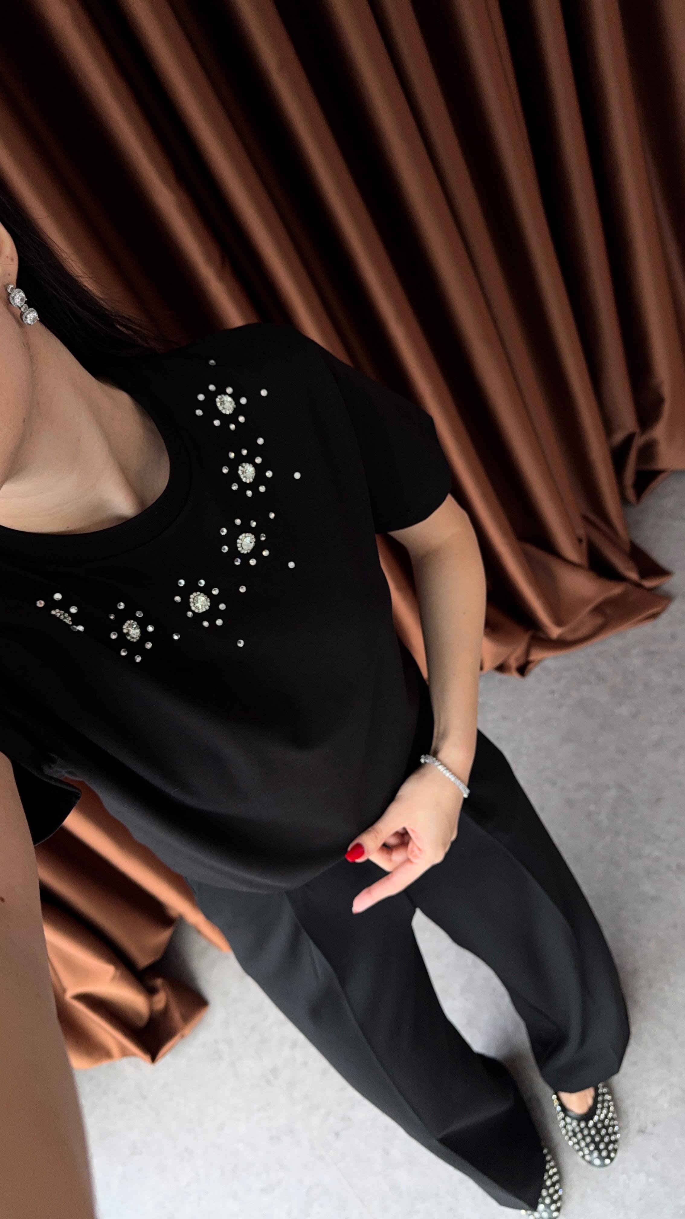 Taşlı Siyah Tshirt