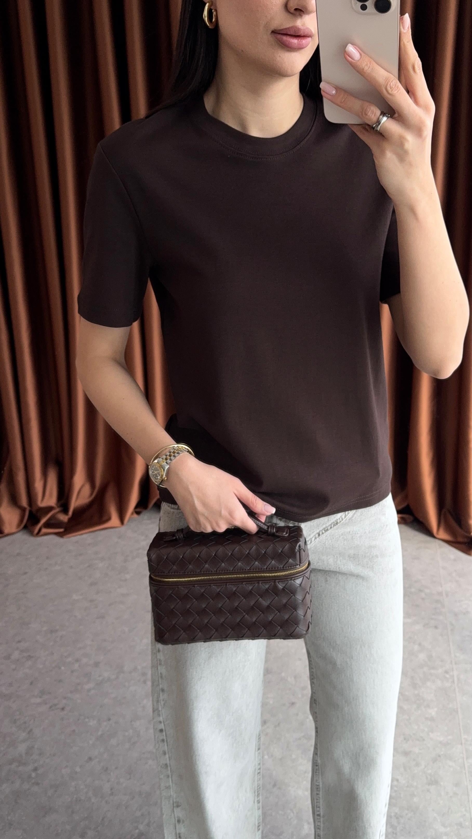 Tok Doku Acı Kahve Basic Tshirt