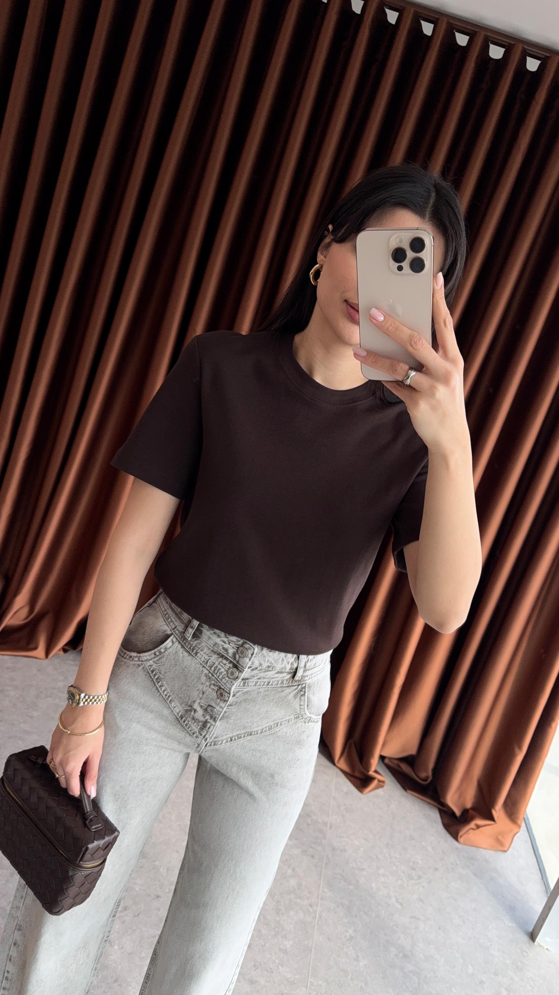 Tok Doku Acı Kahve Basic Tshirt