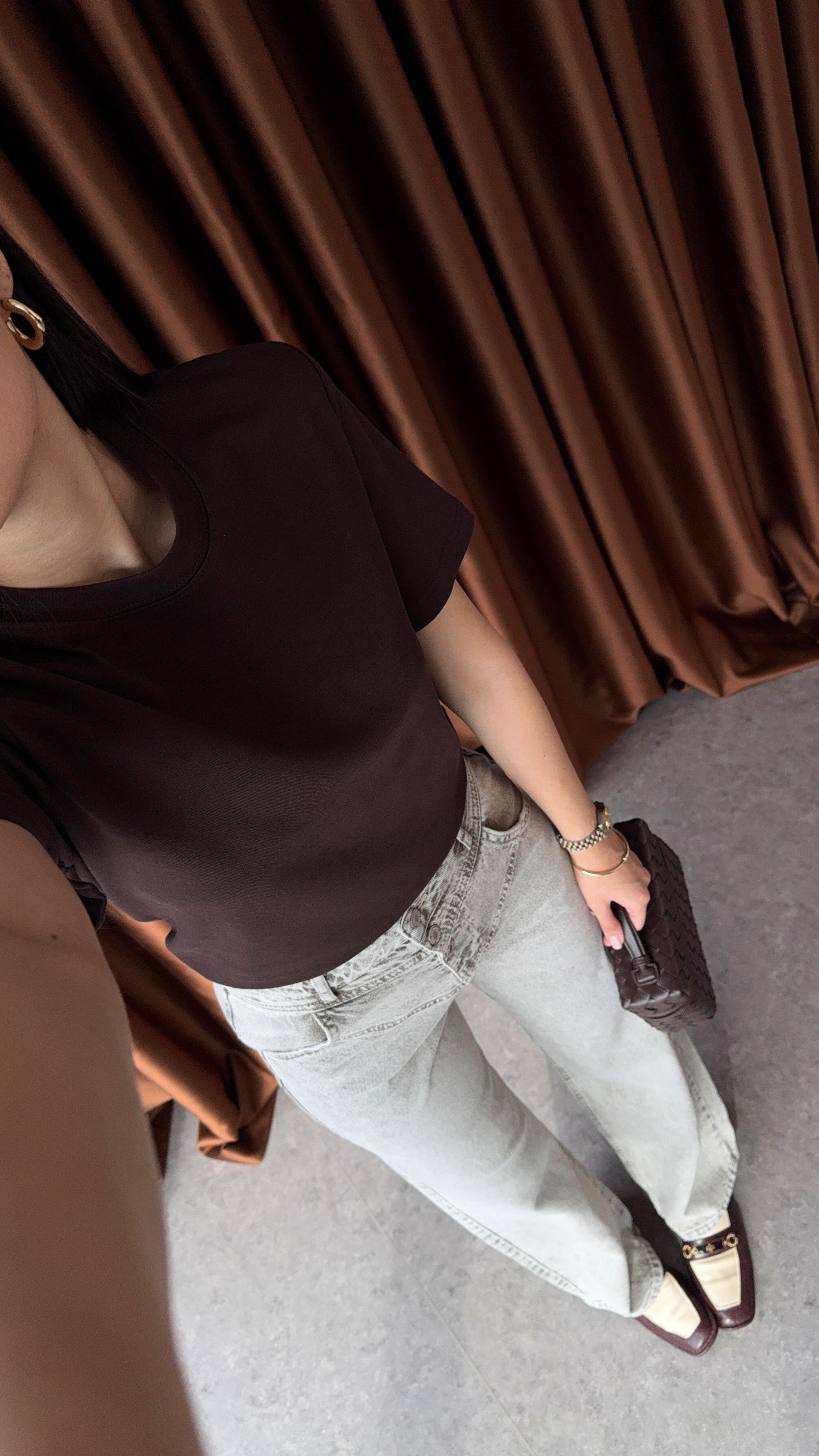 Tok Doku Acı Kahve Basic Tshirt