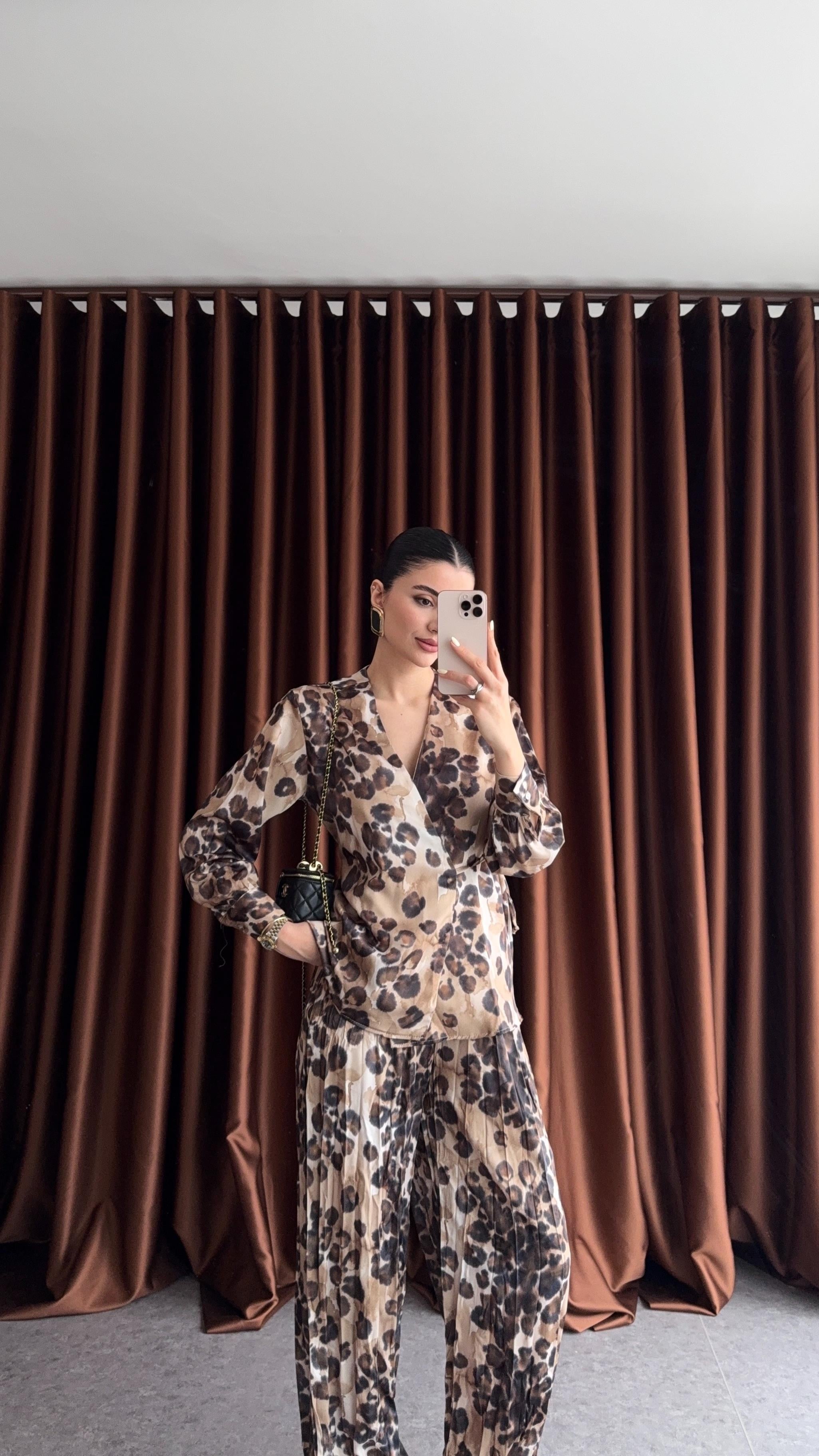 Tok Kumaş Leopar Saten Takım
