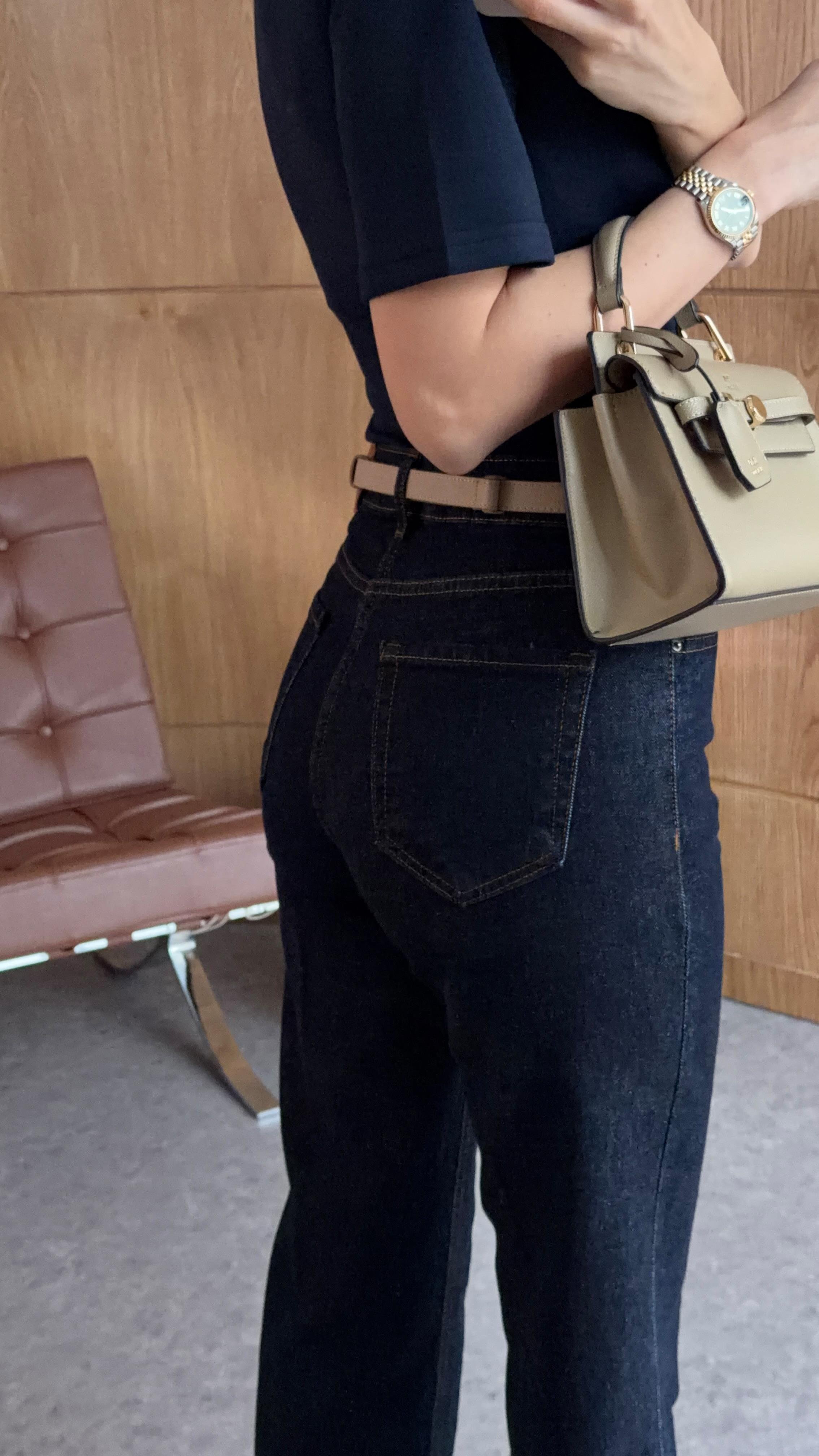 Ütü İzli Koyu Lacivert Jean