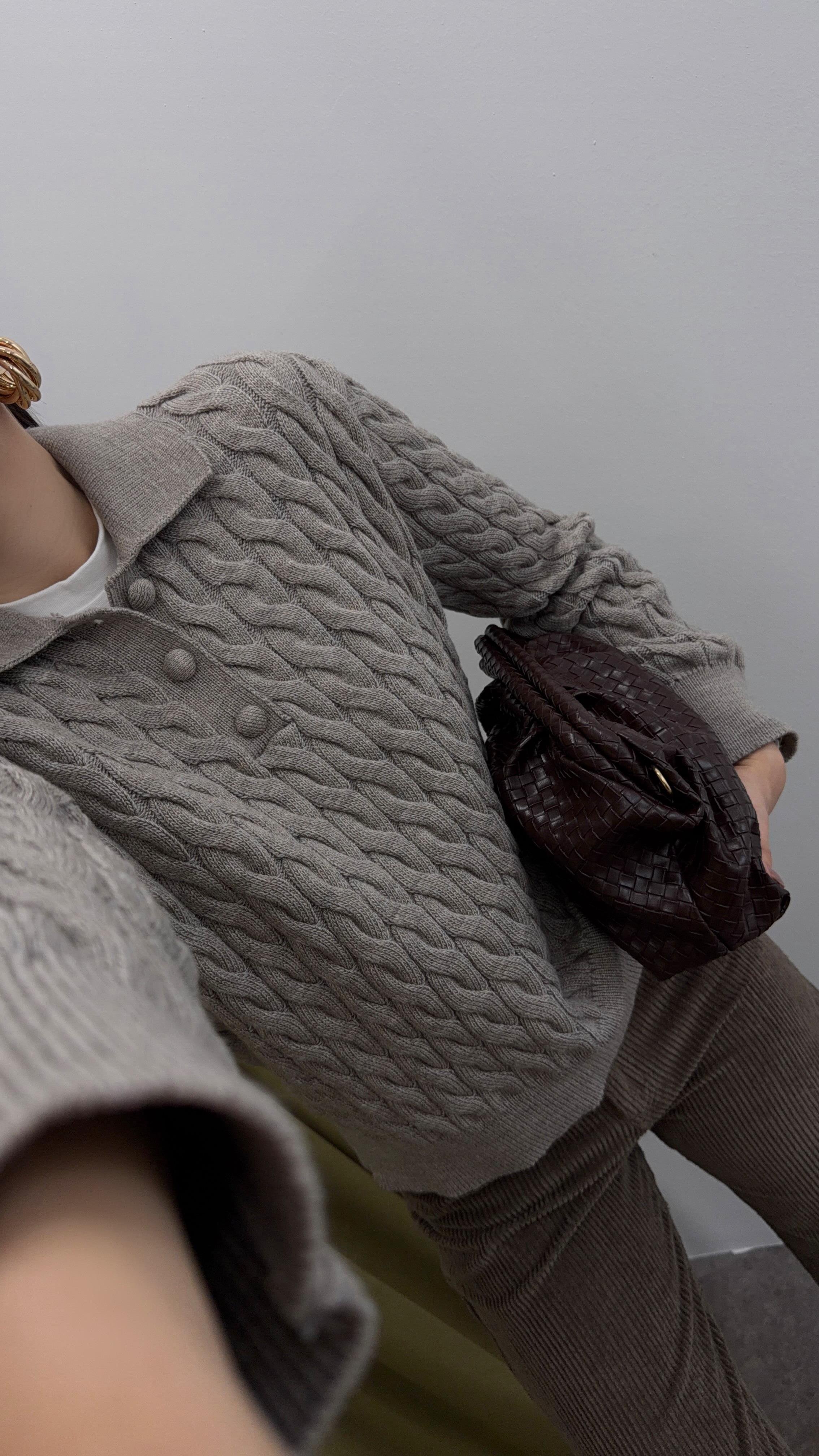 Uzun Kollu Taş Örgü Triko